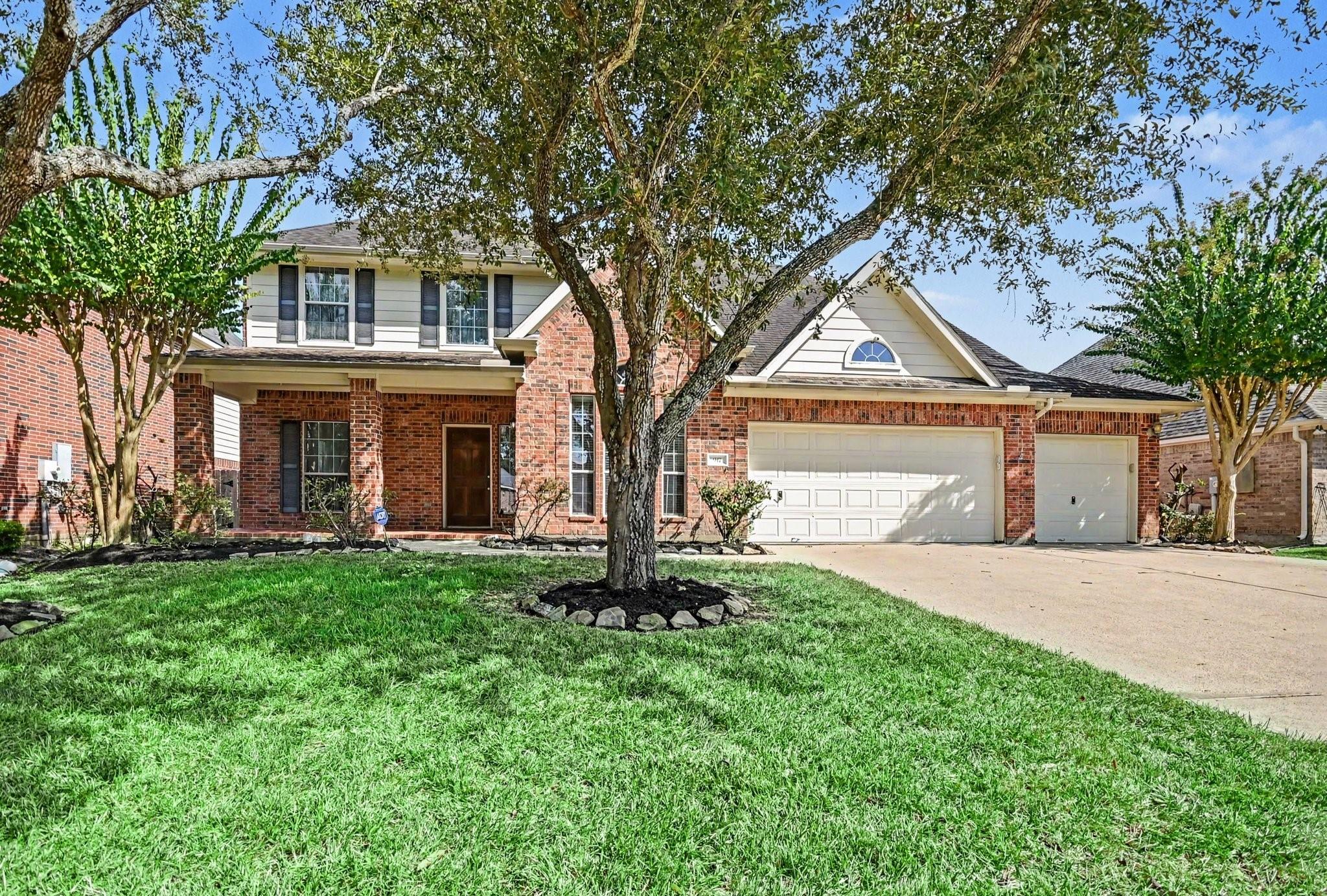 917 Almond Pointe — photo