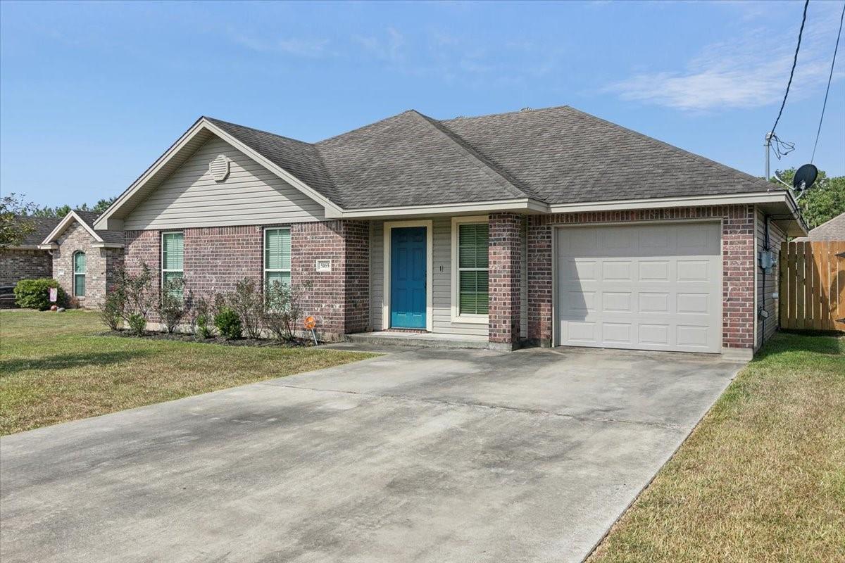5165 Springwood Loop — photo
