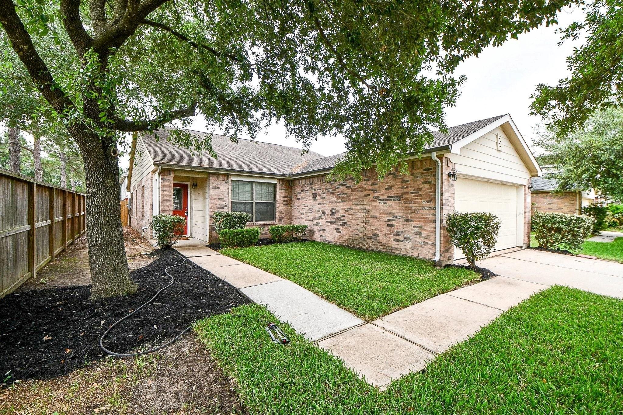 29530 Legends Glen Drive — photo