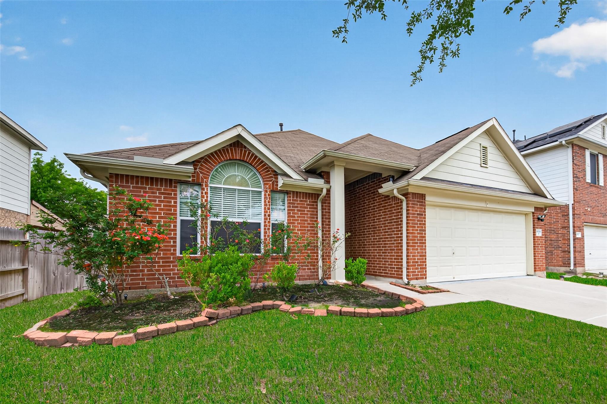 6506 Signal Point Lane — photo