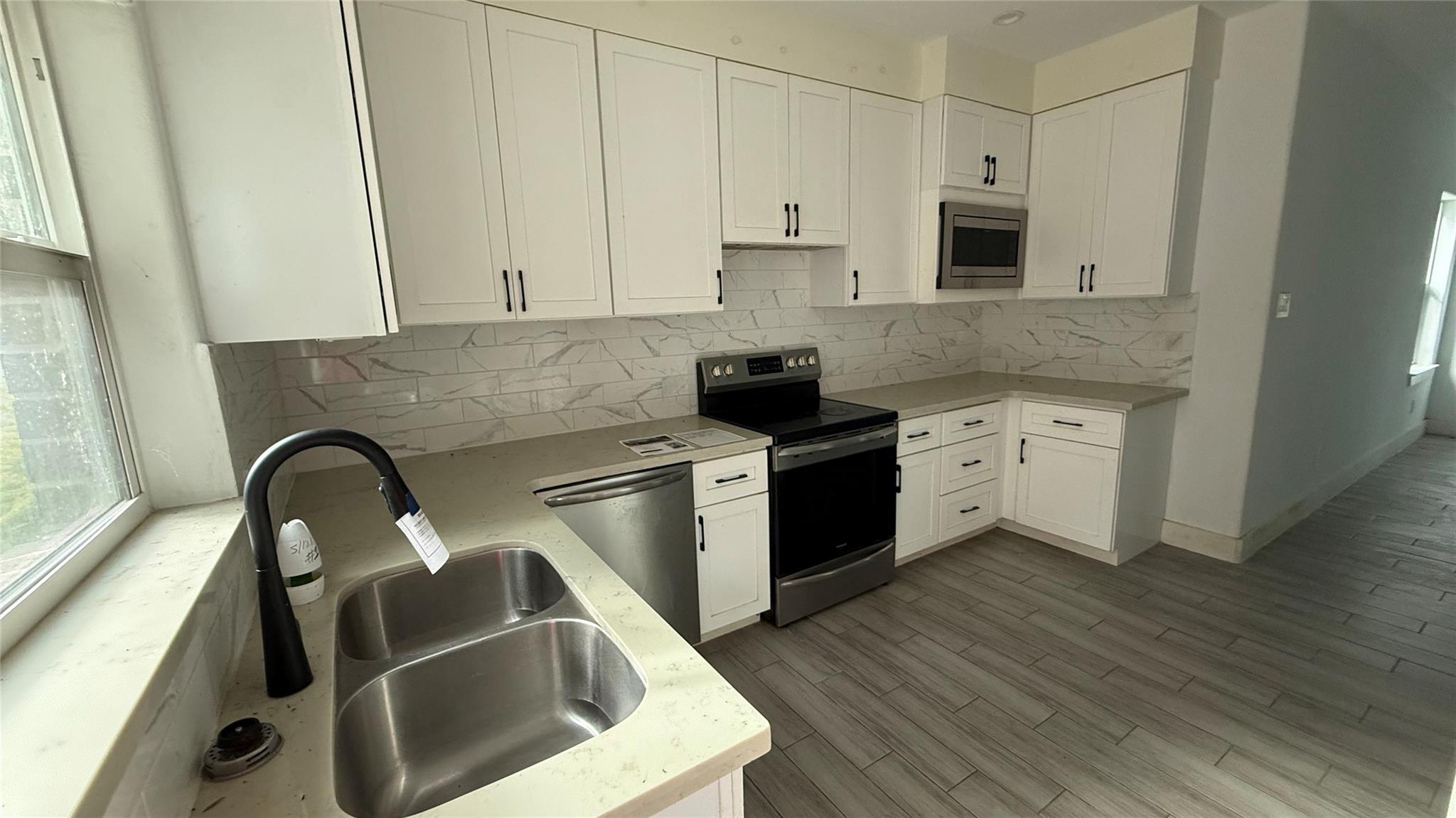 22 Twisting Creek, Trinity, TX 75862 — photo 3