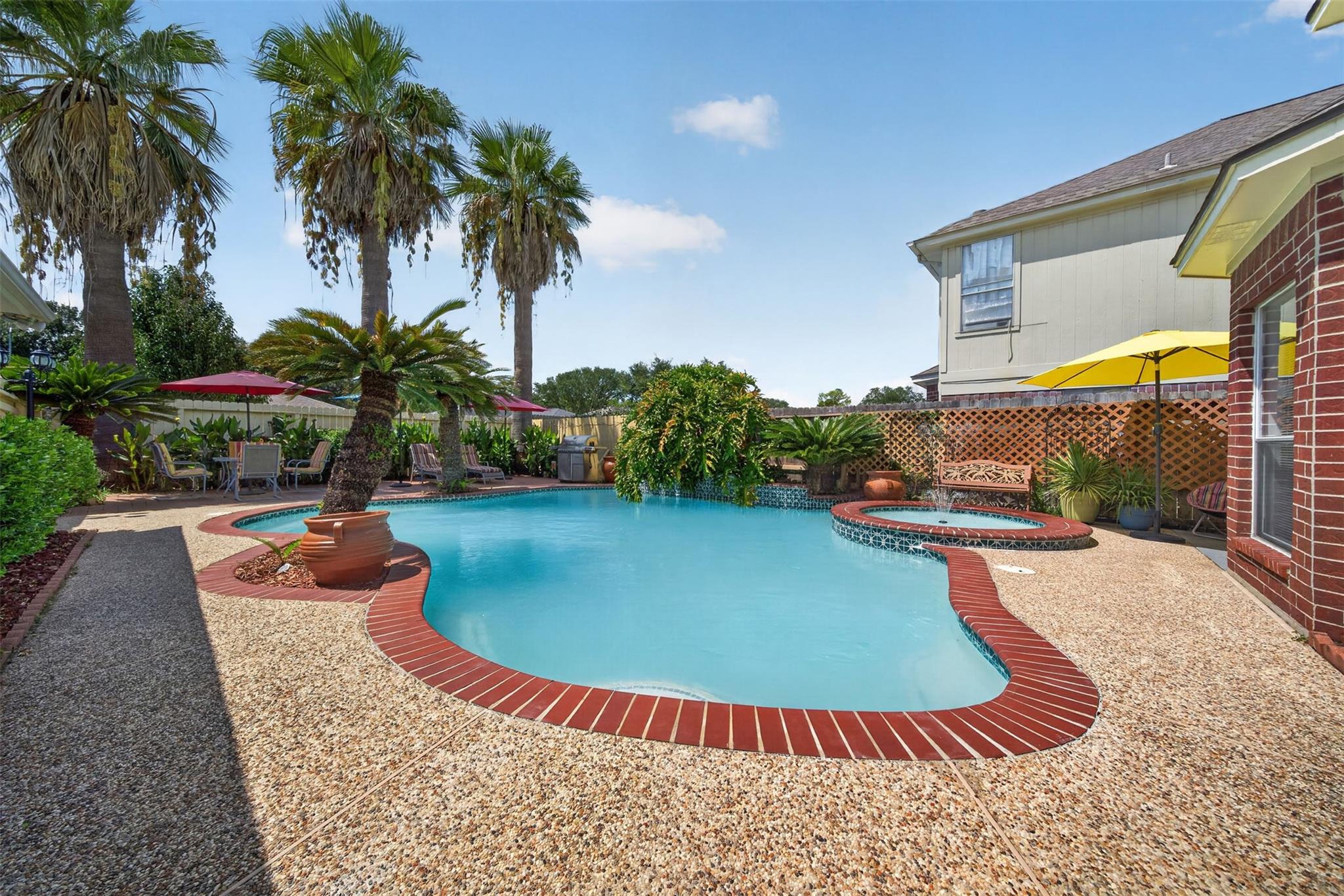 15323 Flemington Avenue — photo