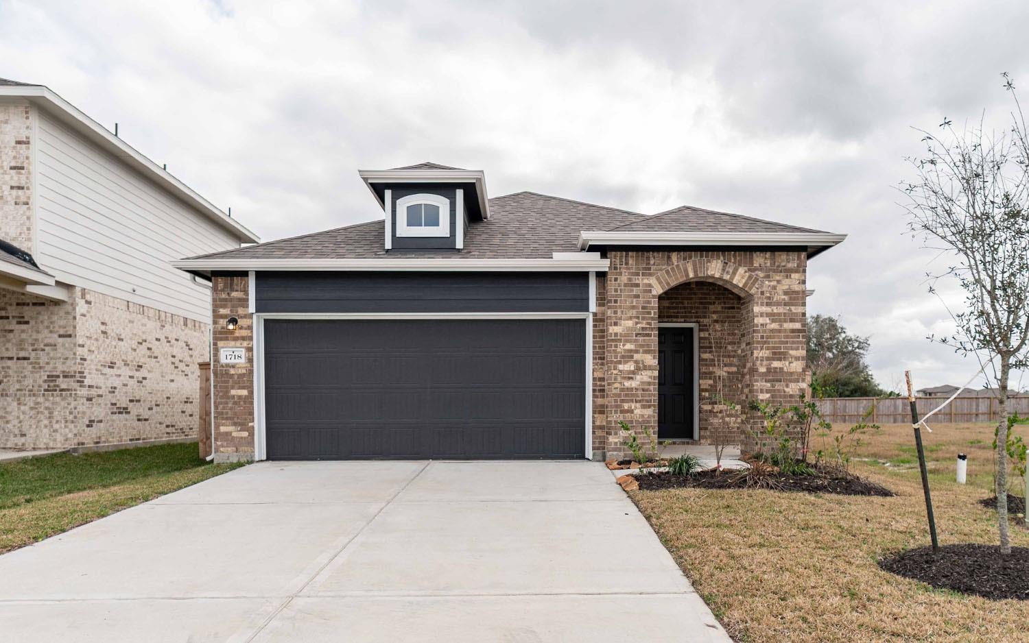 1718 Windrose Bend — photo