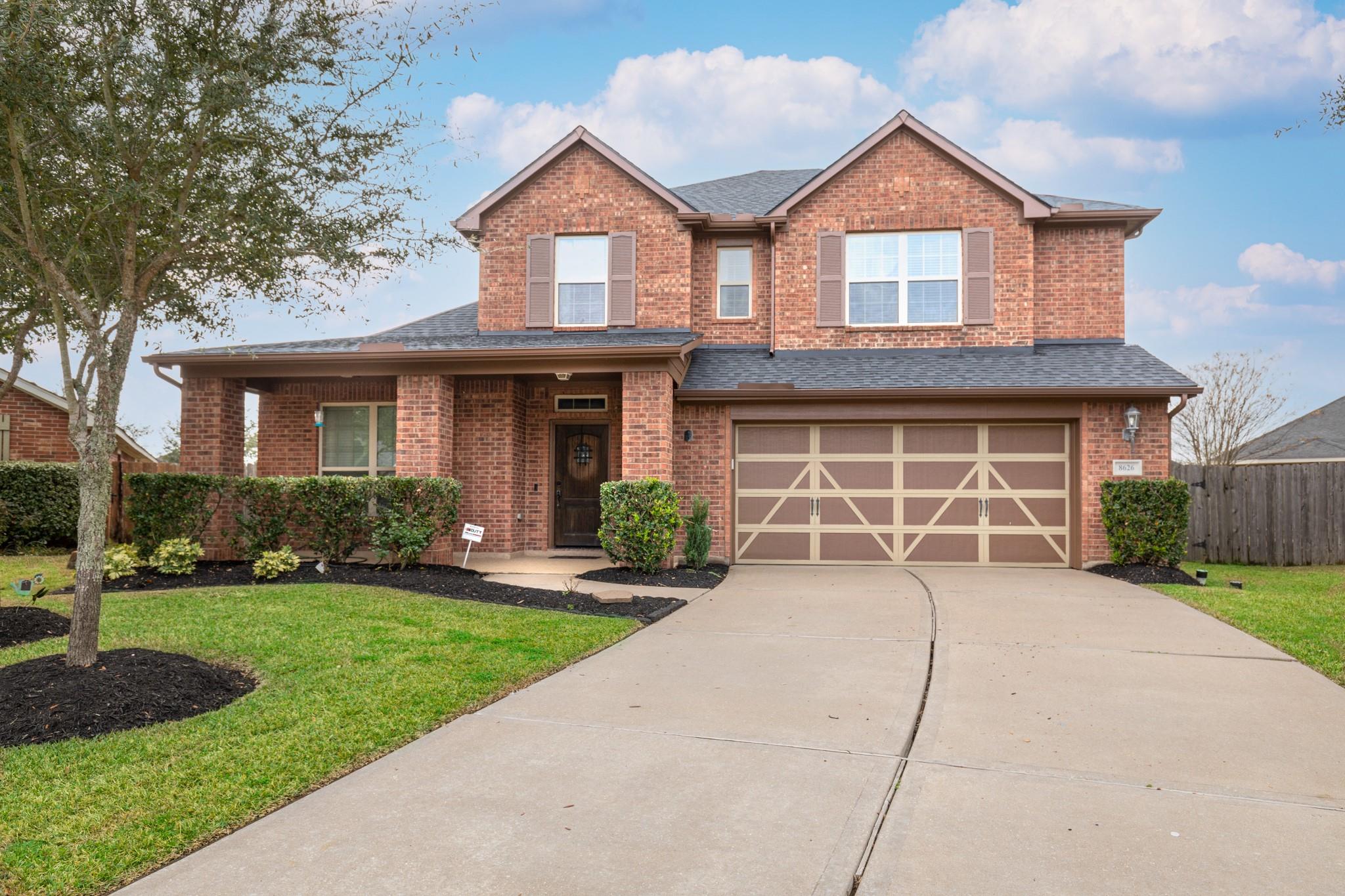8626 Granite Peach Lane — photo