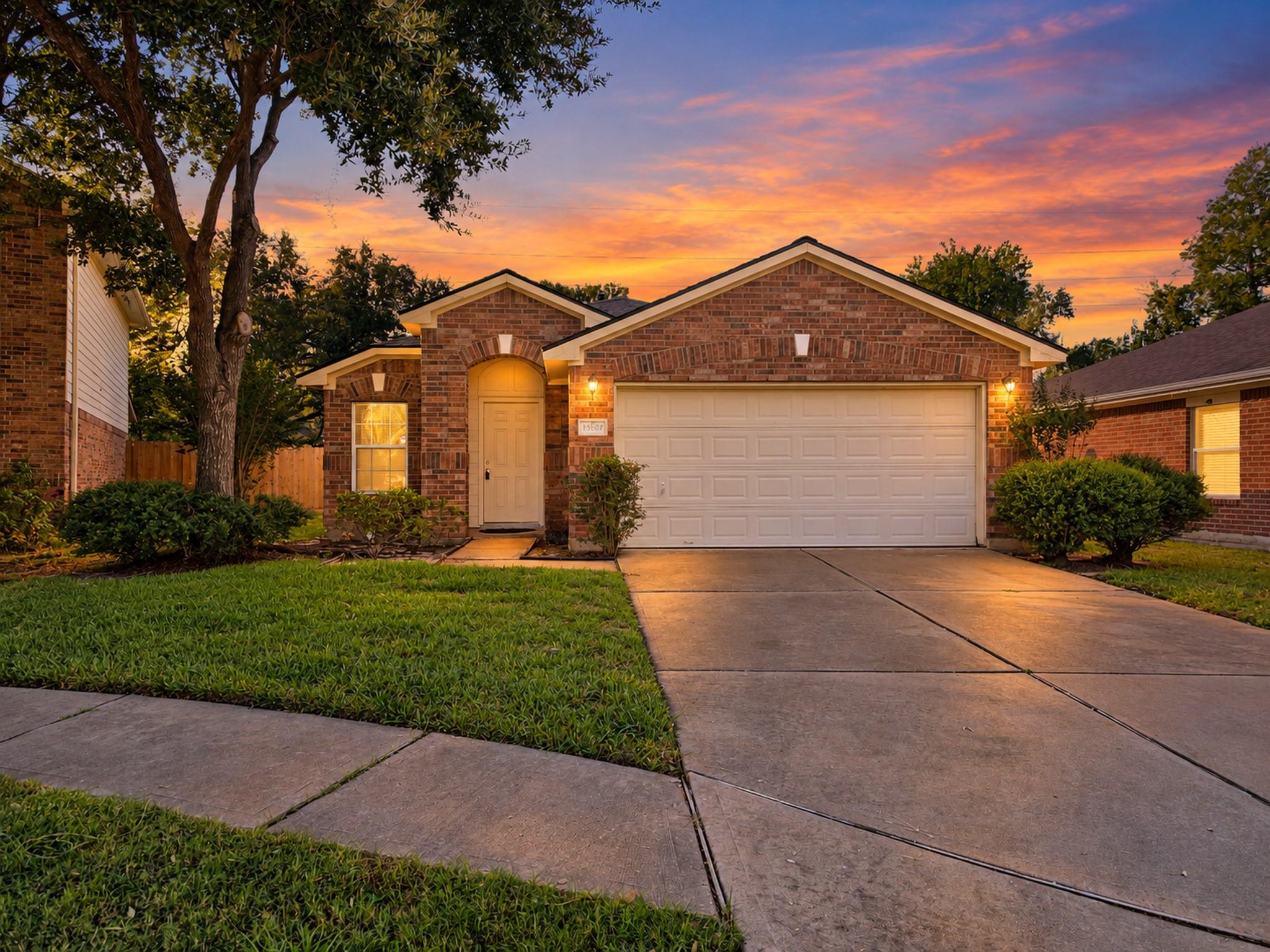 15607 Barber Grove Lane — photo