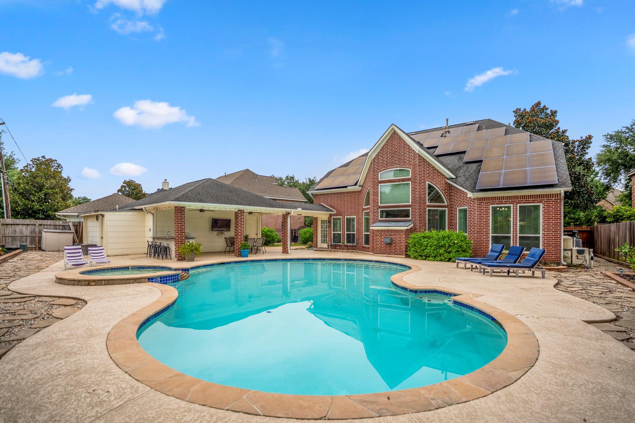17327 W Copper Lakes Drive — photo