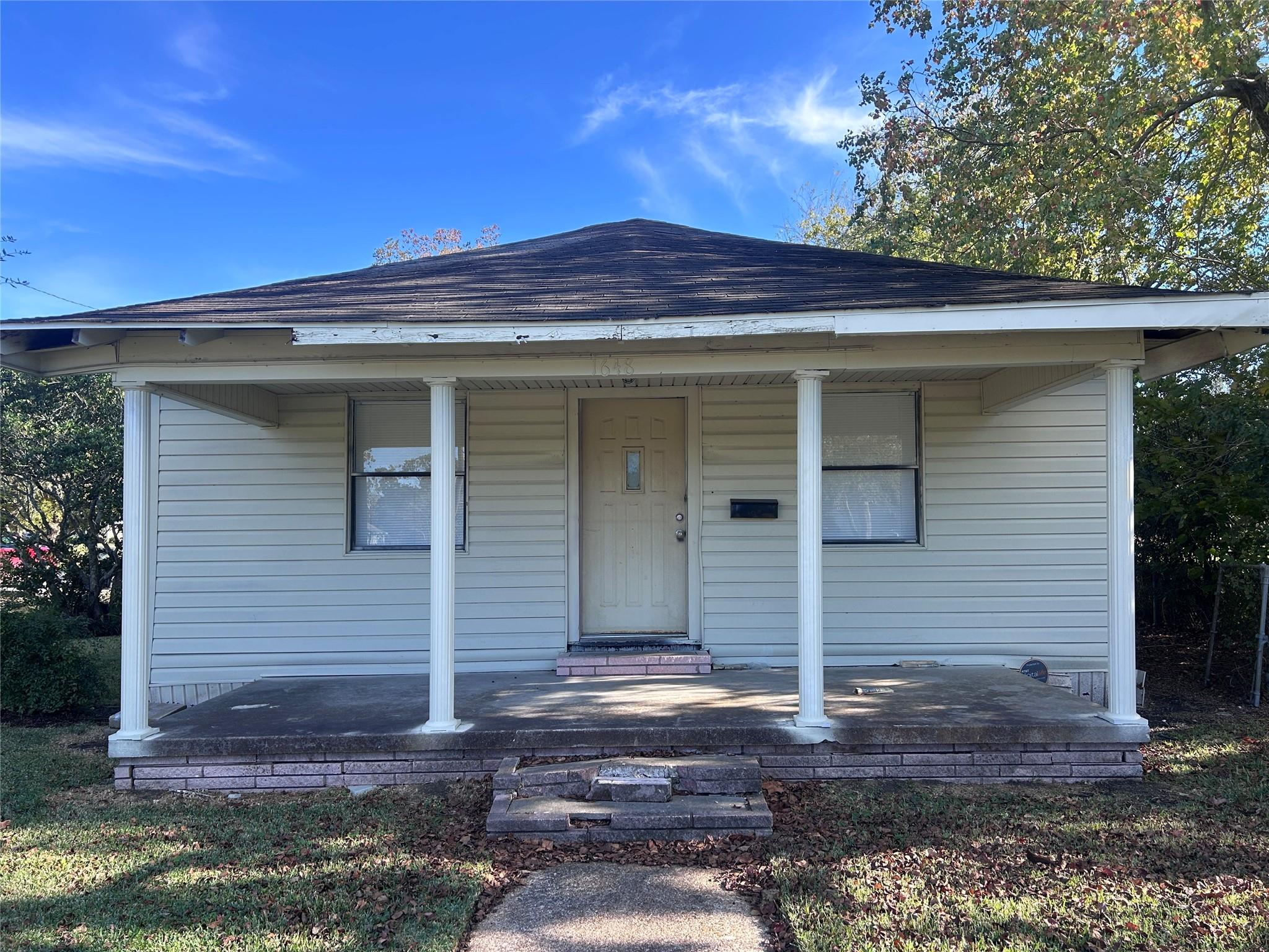 1648 W Rev Dr Ransom Howard Street — photo