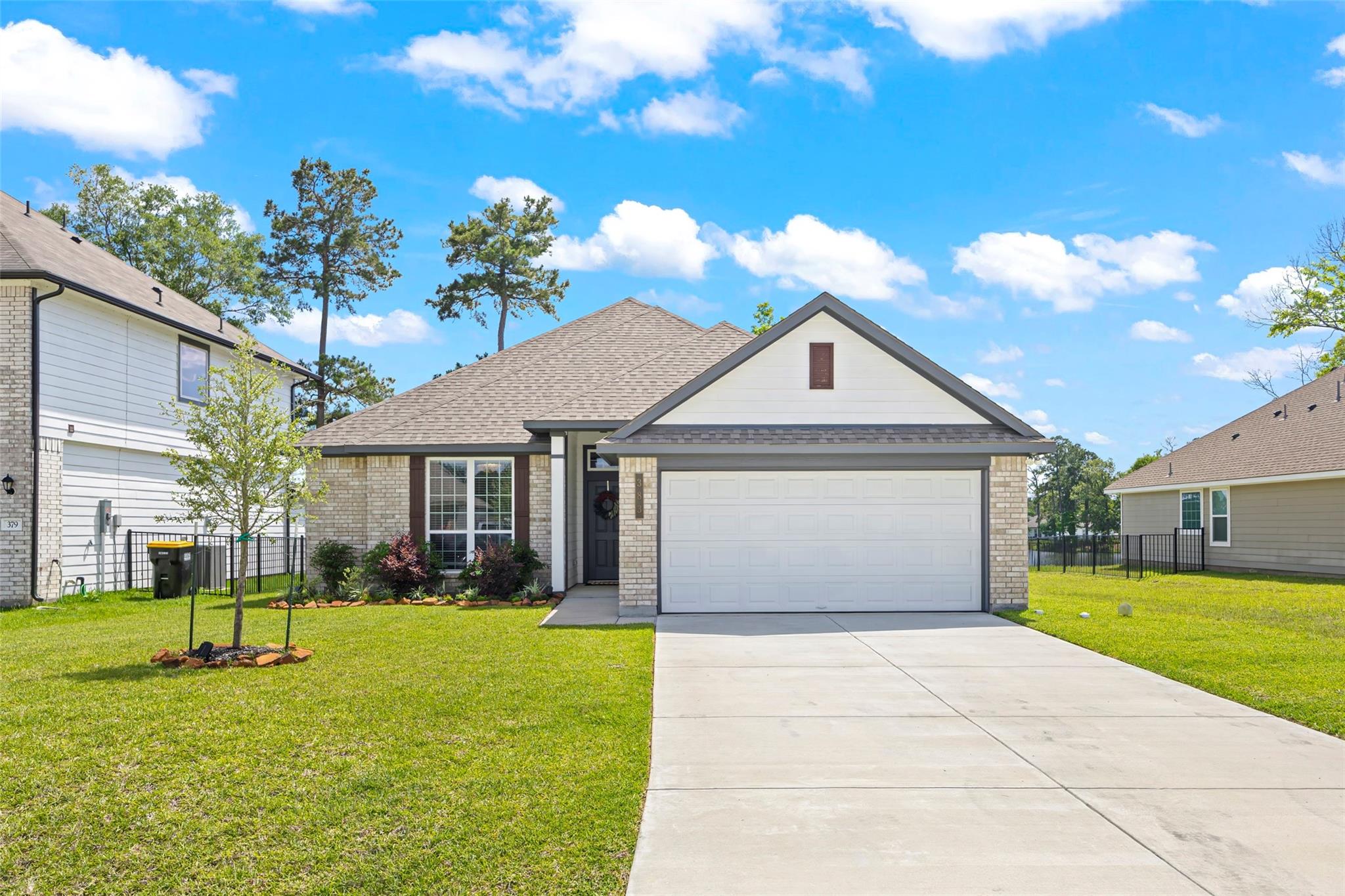 383 Shoreview Drive — photo