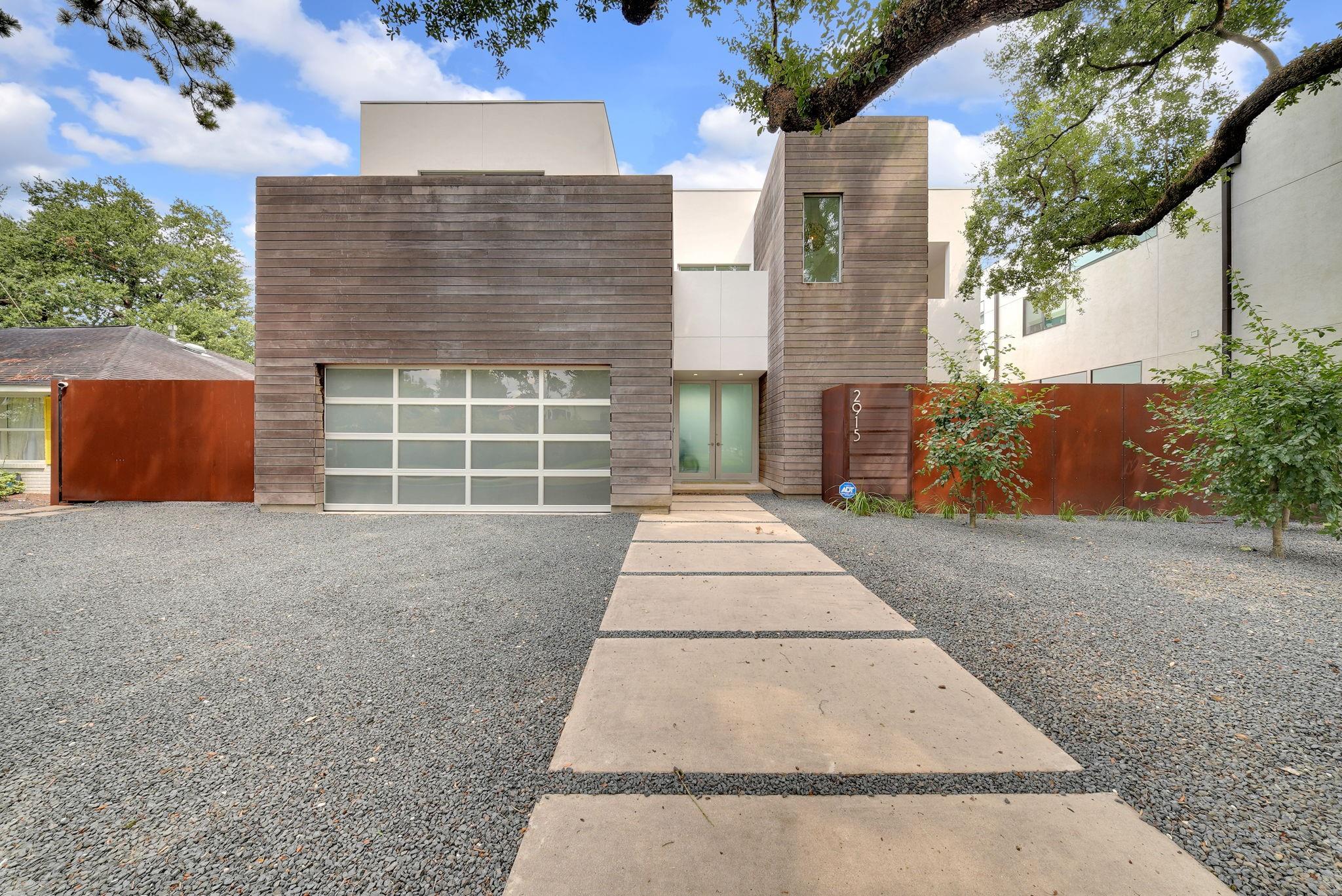 2915 Drexel Drive — photo