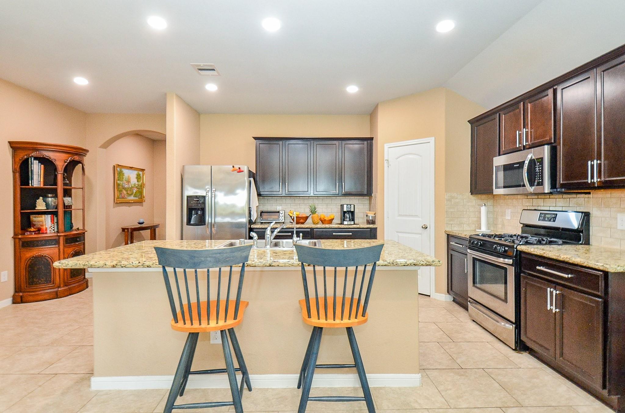 3334 Mcdonough Way — photo