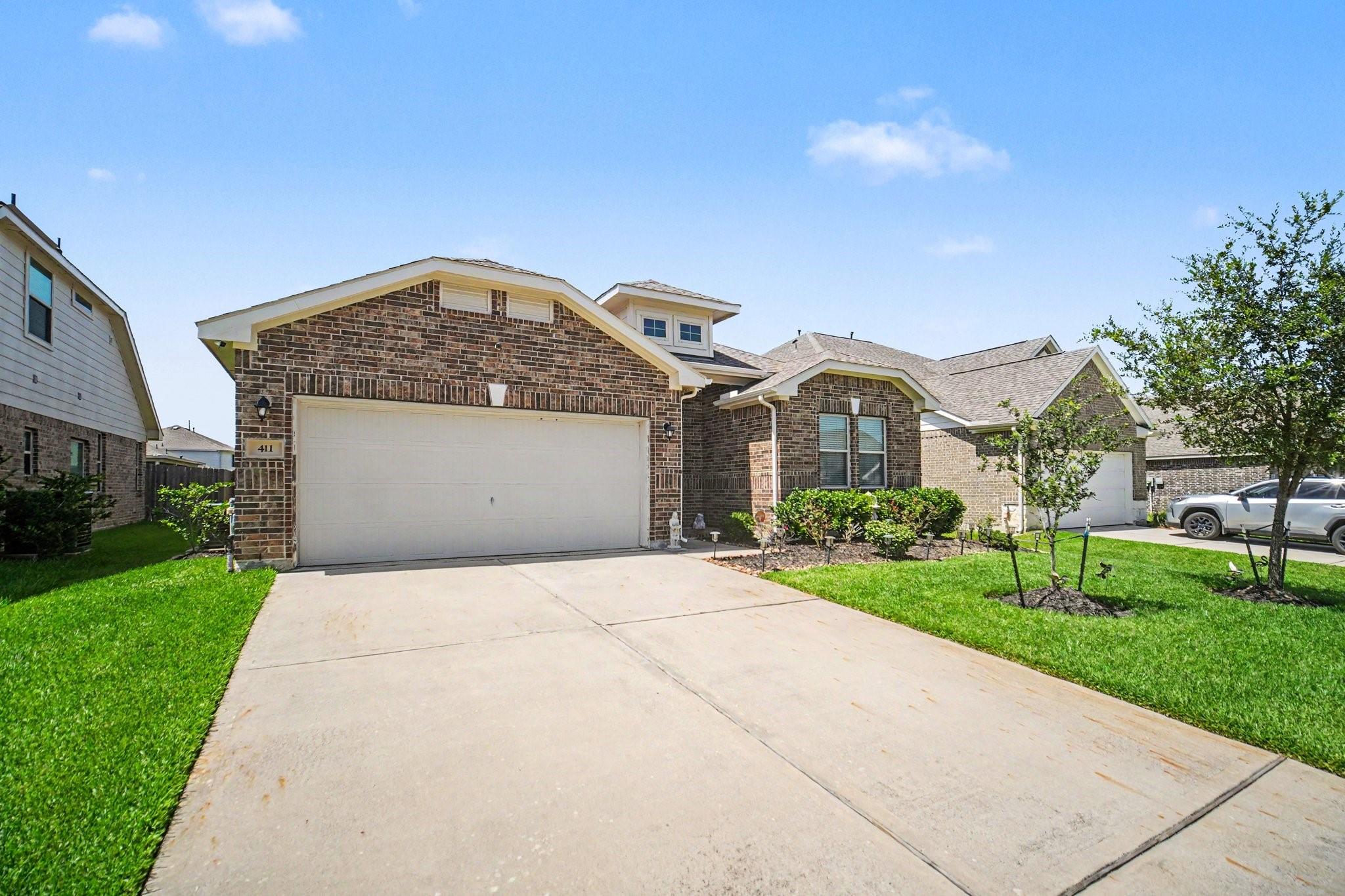 411 Asiatic Black Bear Way — photo