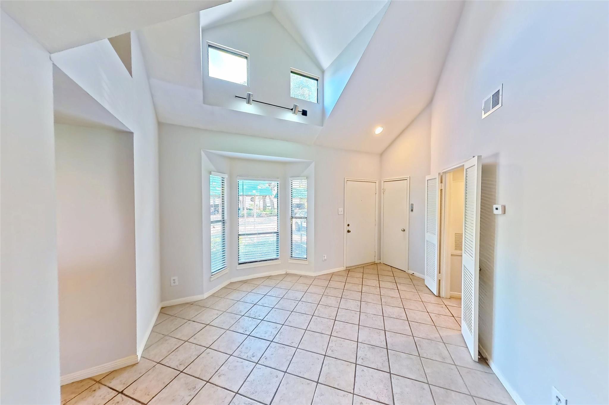 4144 Greystone Way #702 — photo