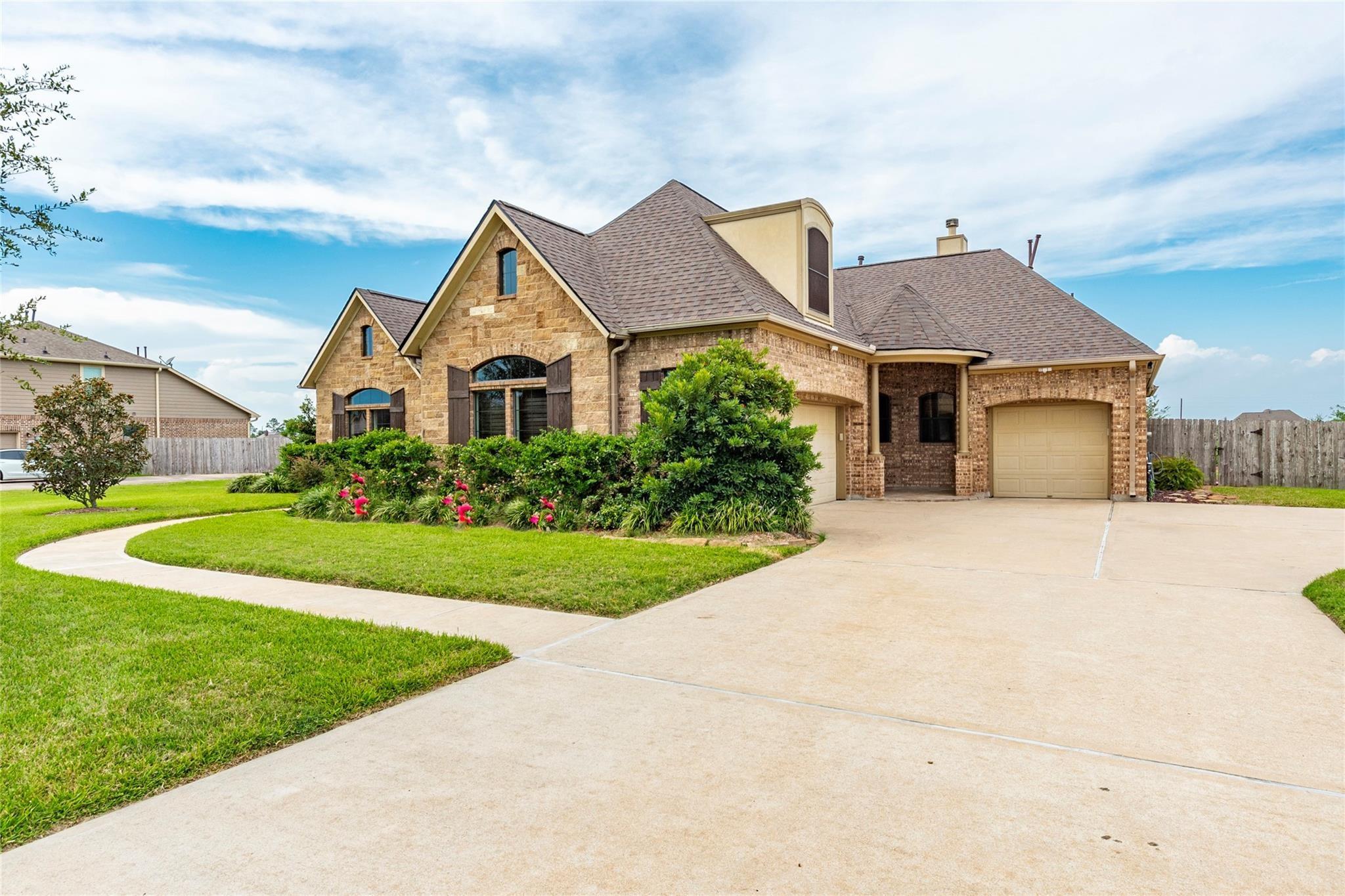 4827 Magnolia Bend Drive — photo