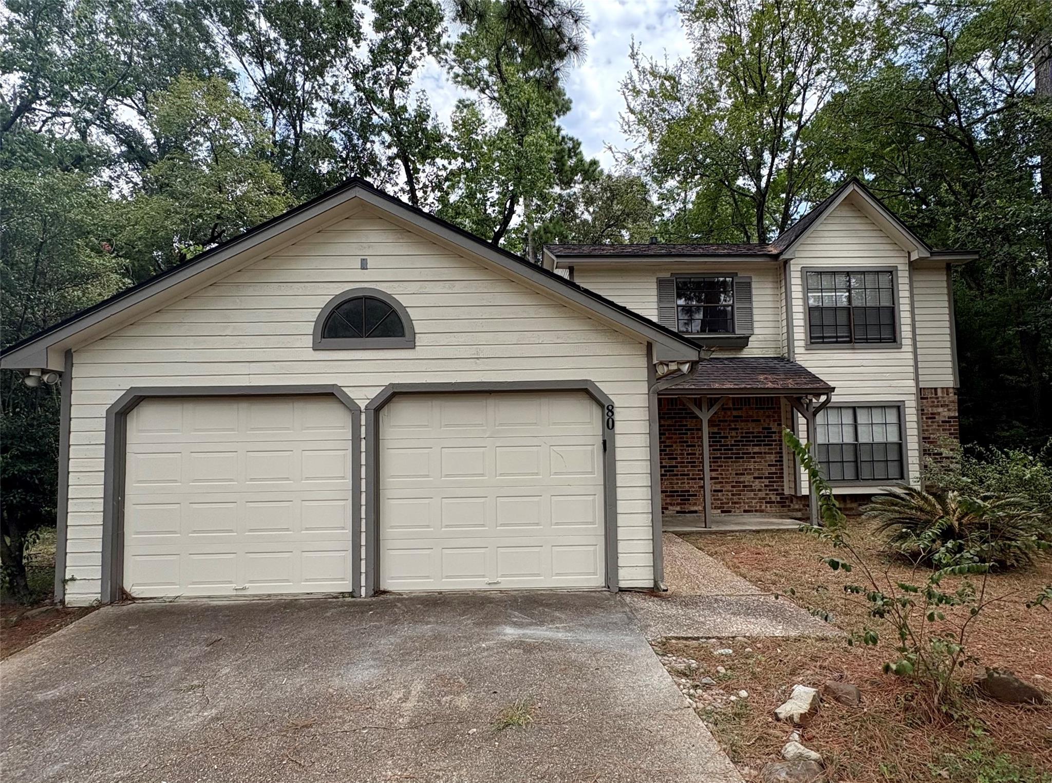 80 Fallenstone Drive — photo