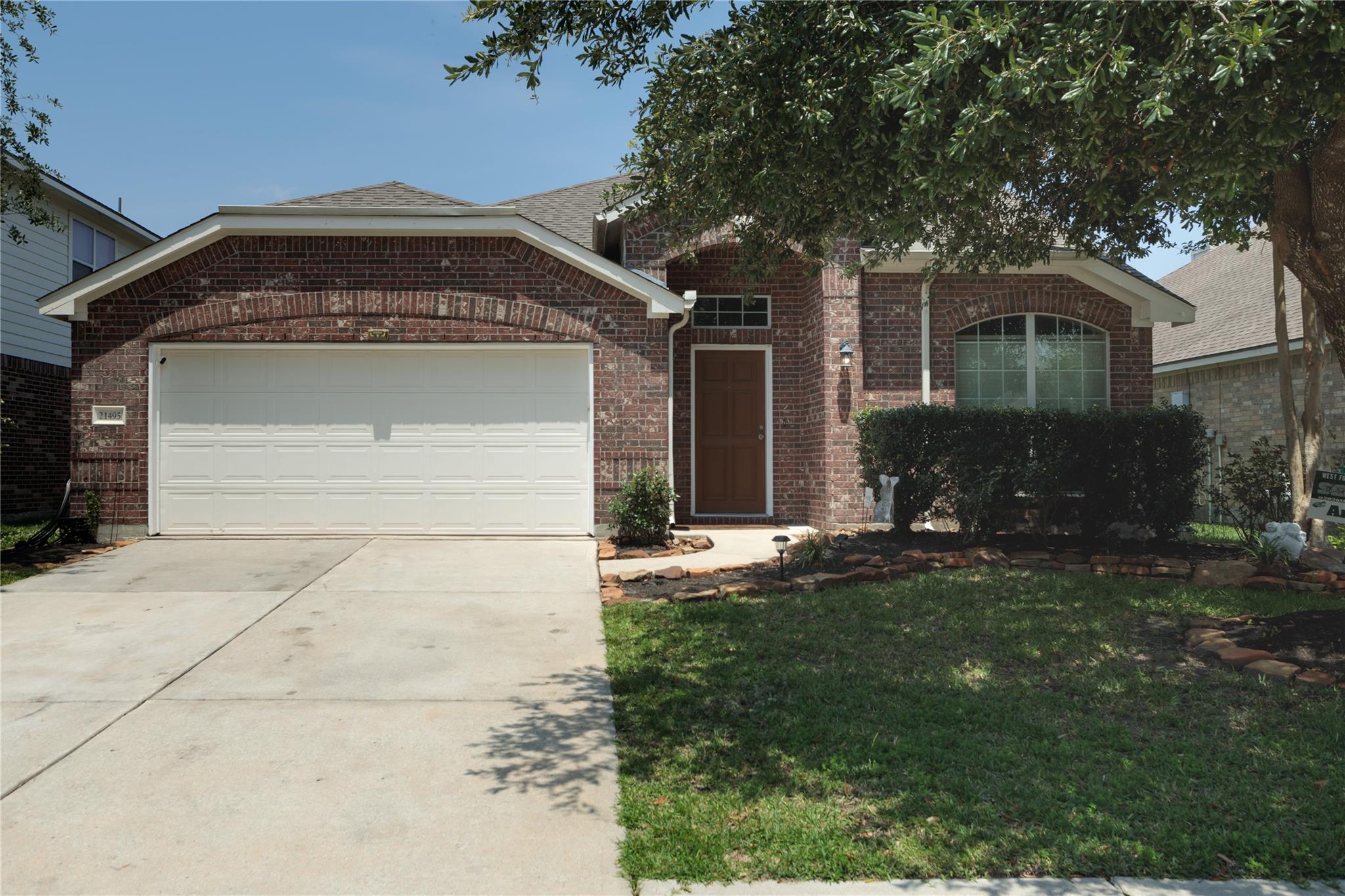 21495 Rose Mill Drive — photo