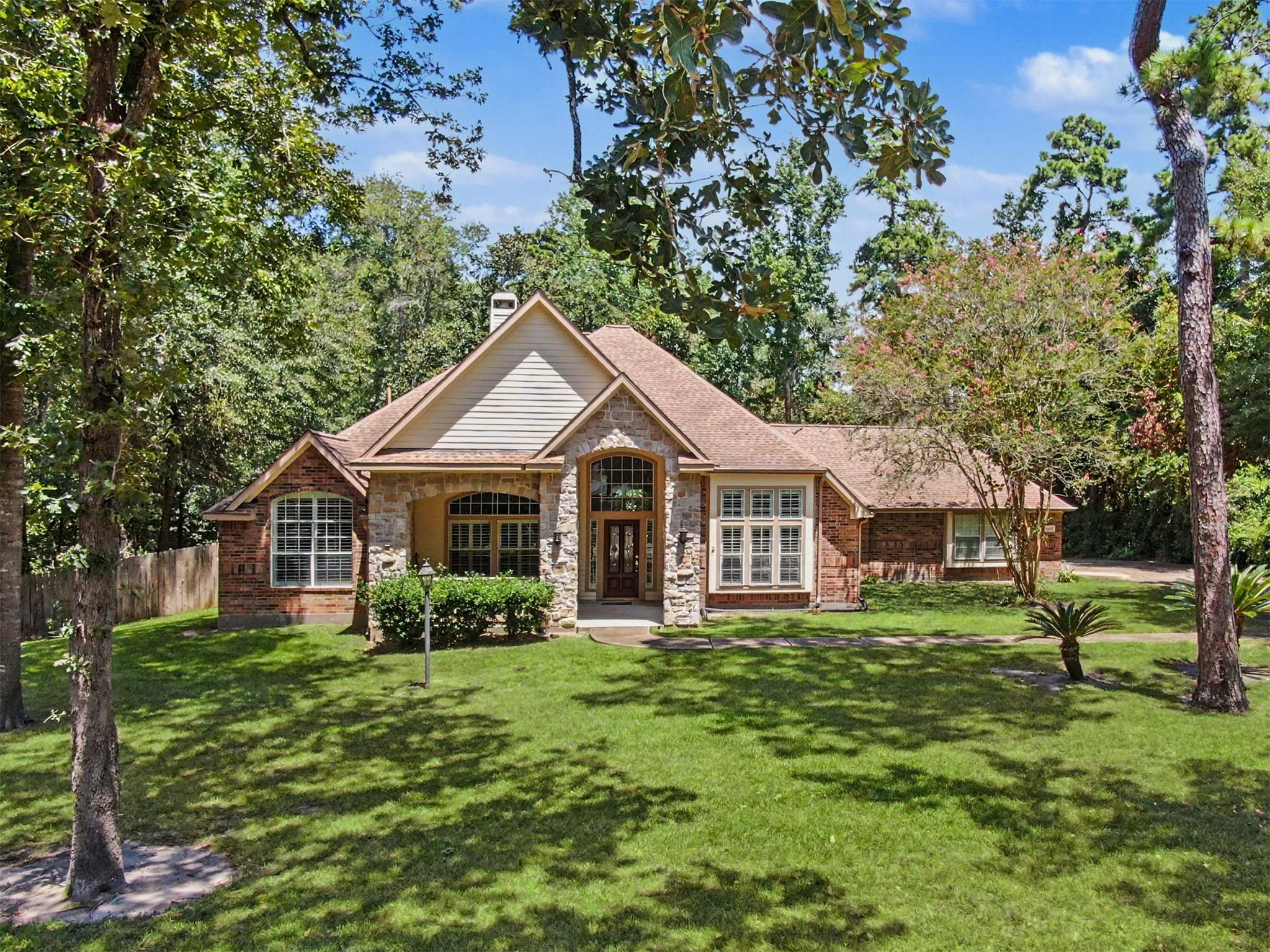 8685 Sunset Heights Lane — photo