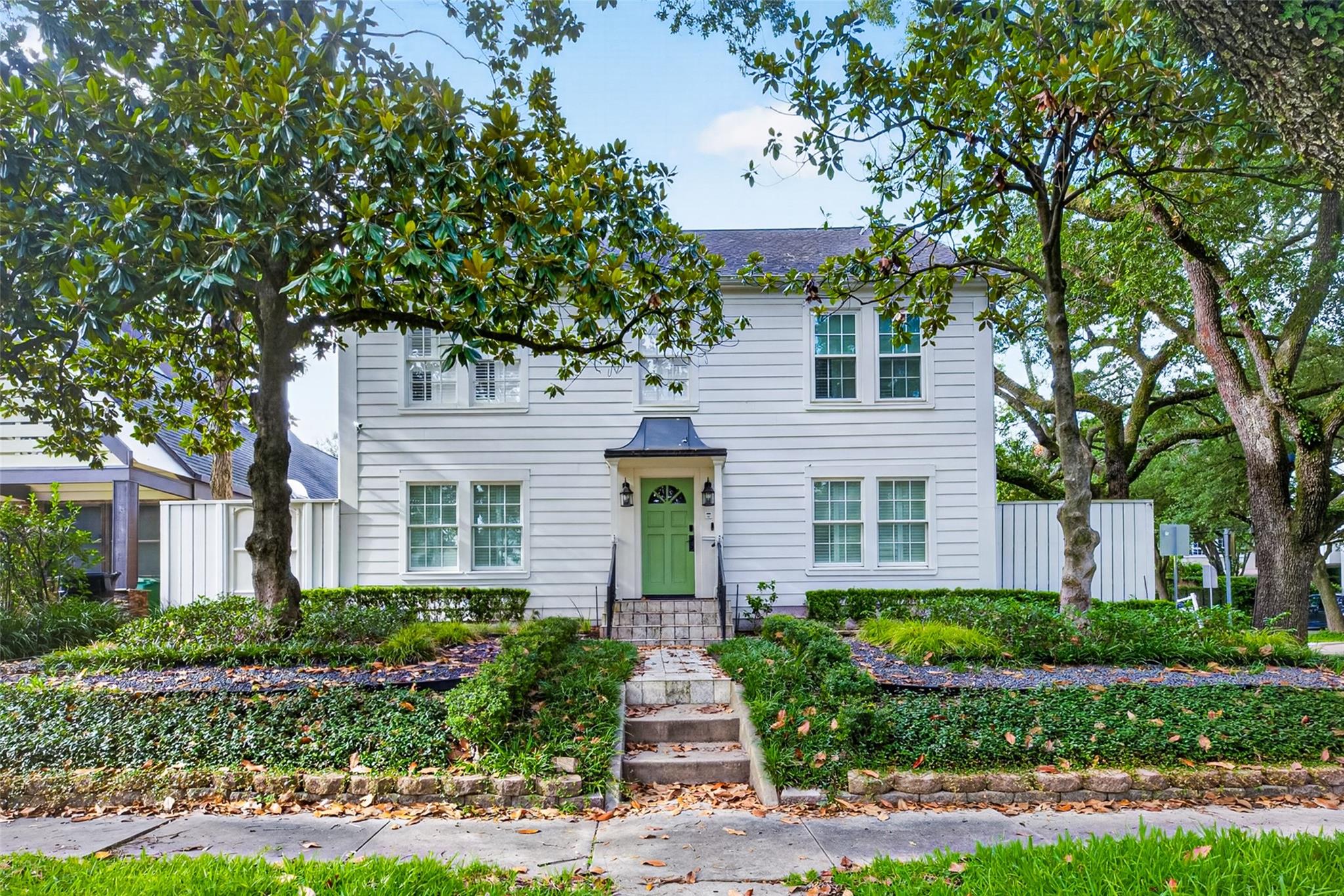 2127 Milford Street — photo