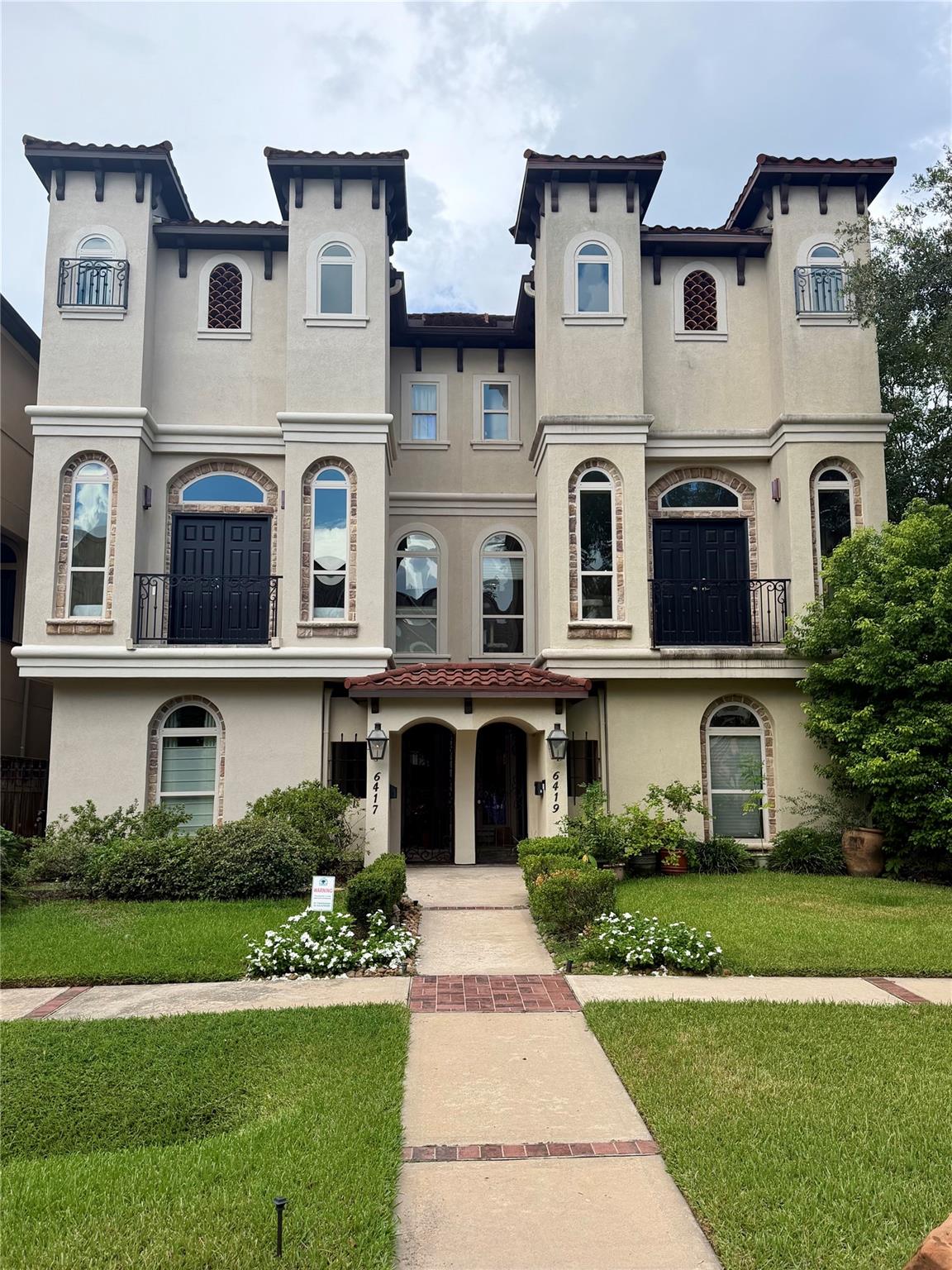 6417 Rodrigo Street — photo