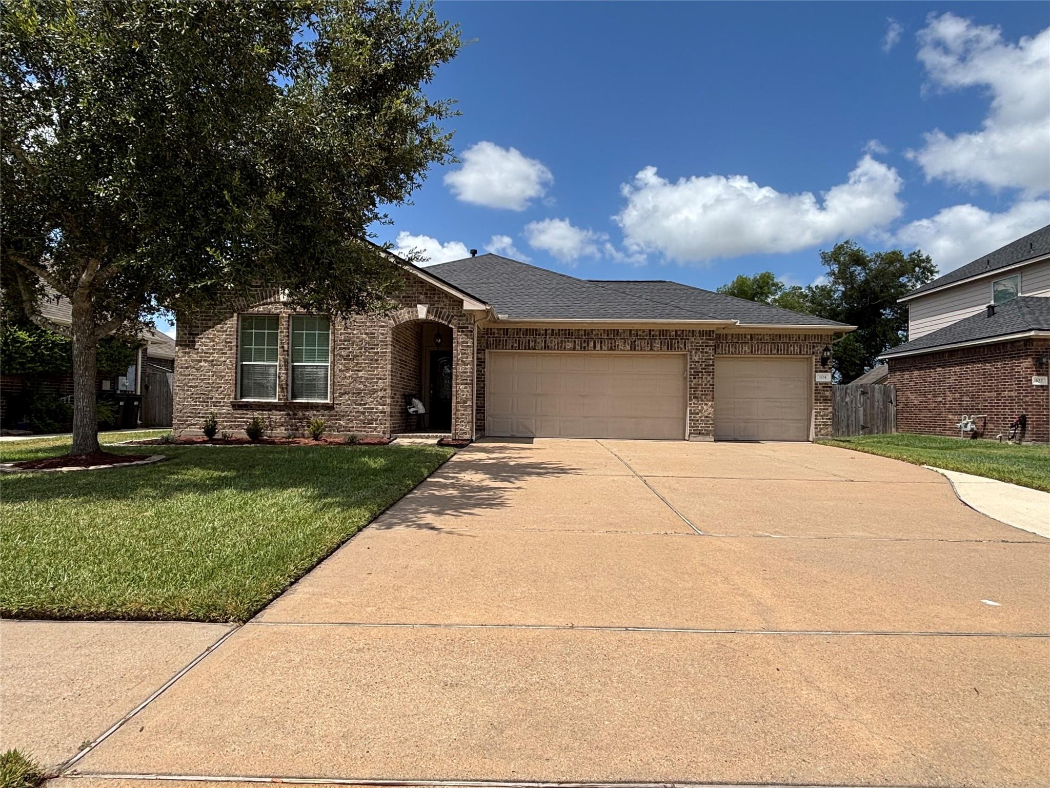 104 Avery Springs Lane — photo