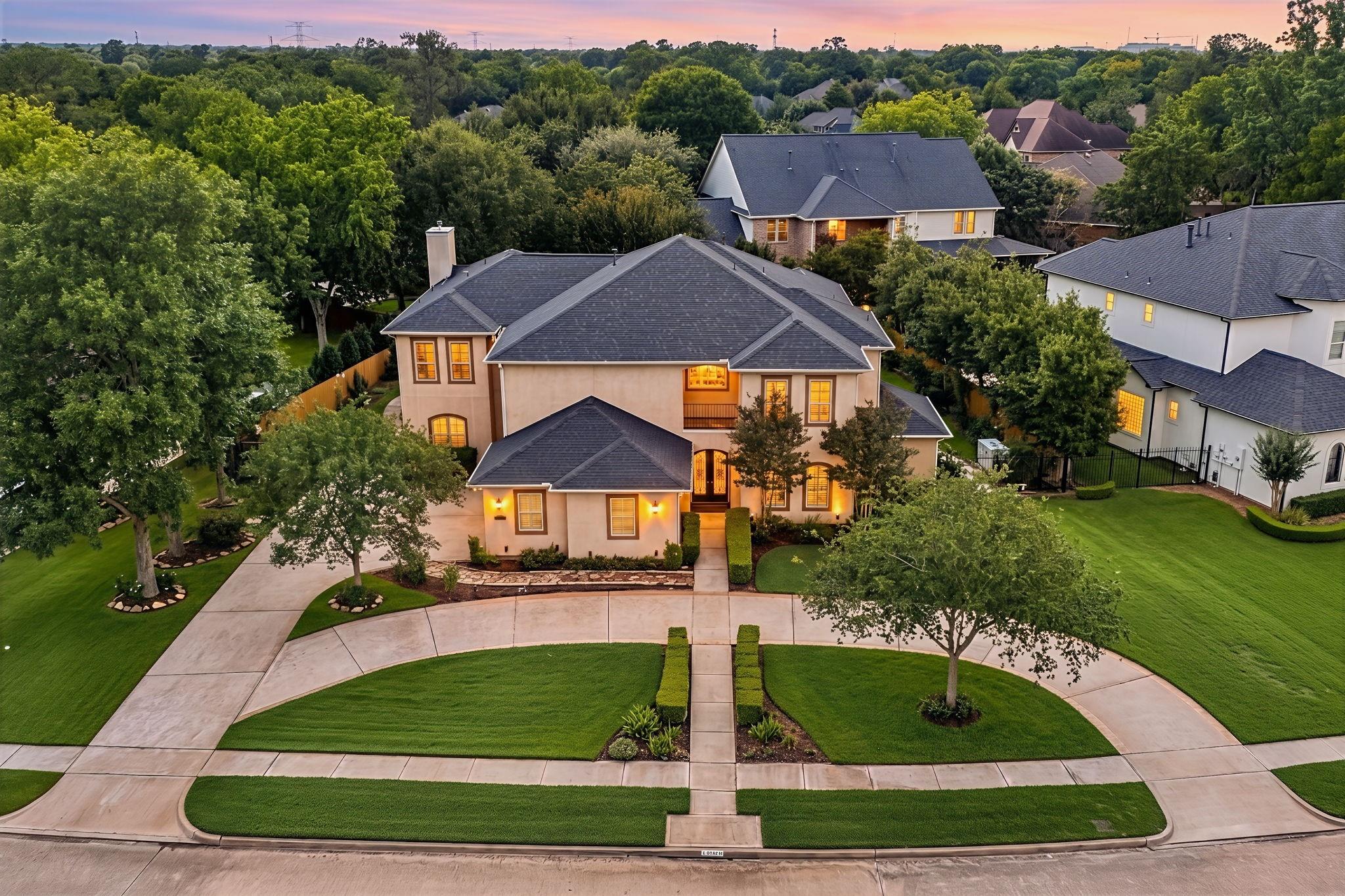 1711 Oak Shade Drive — photo