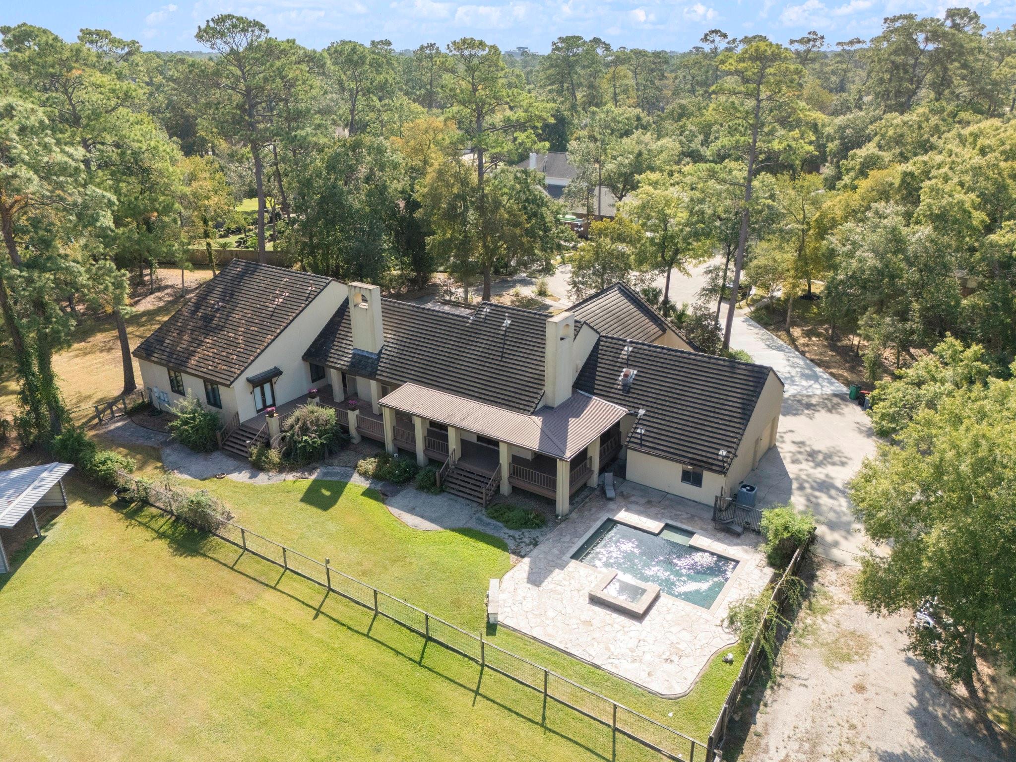 4 Del Oro Court — photo