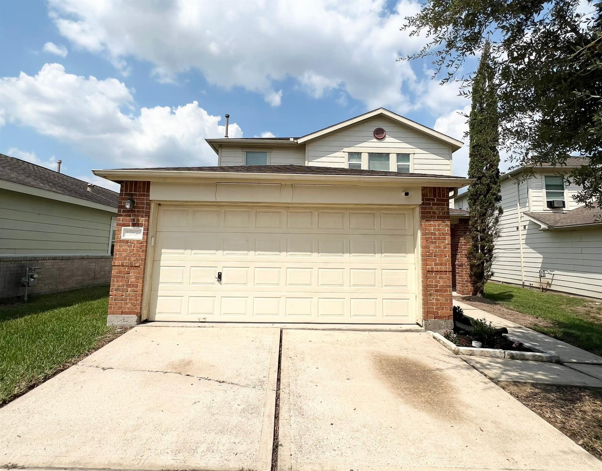 15623 Red Pine Ridge Way — photo