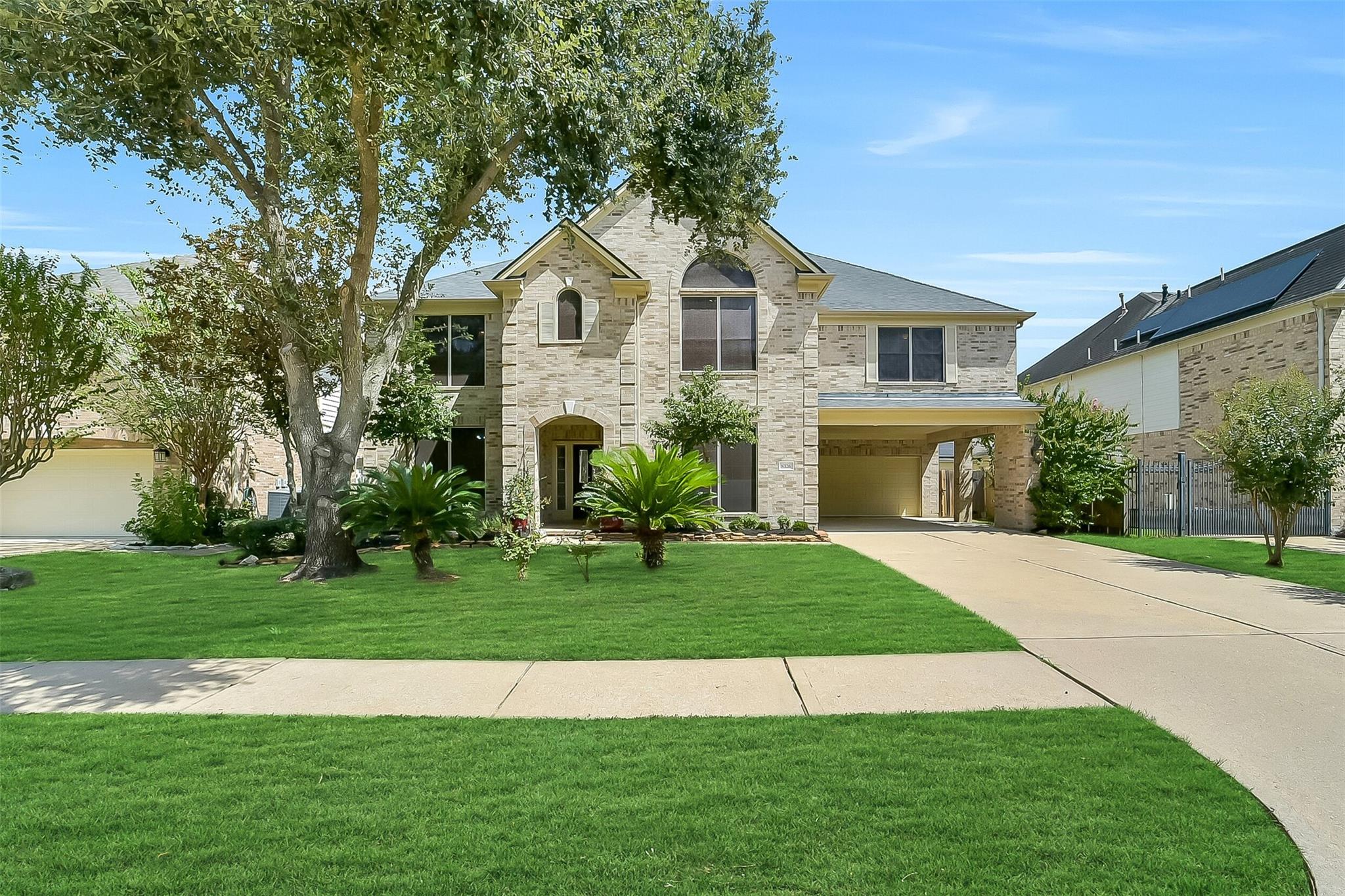 8326 Brighton Lake Lane — photo