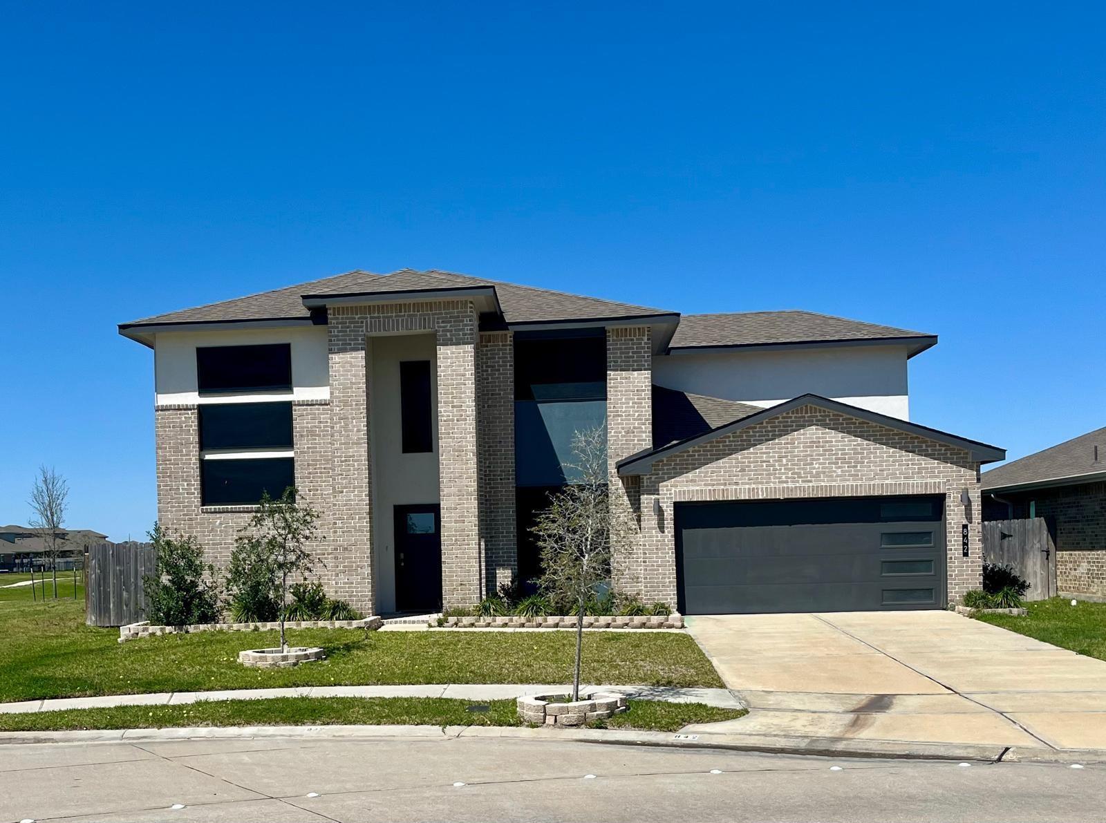 842 Dahlia Petal Drive — photo