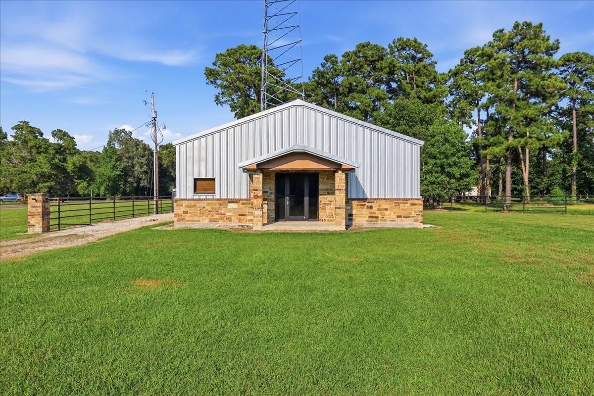 3438 FM 563 — photo