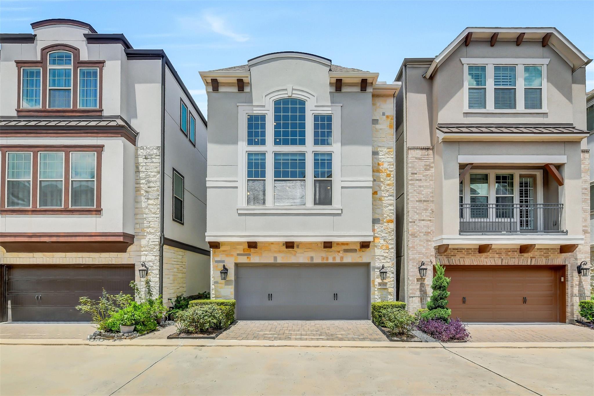 8336 Ginger Oak Street — photo