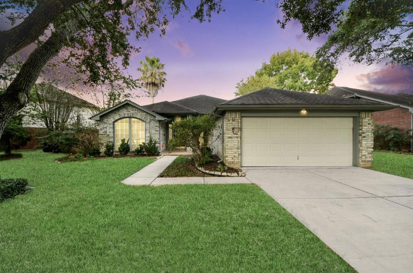 223 W New Meadows Drive — photo