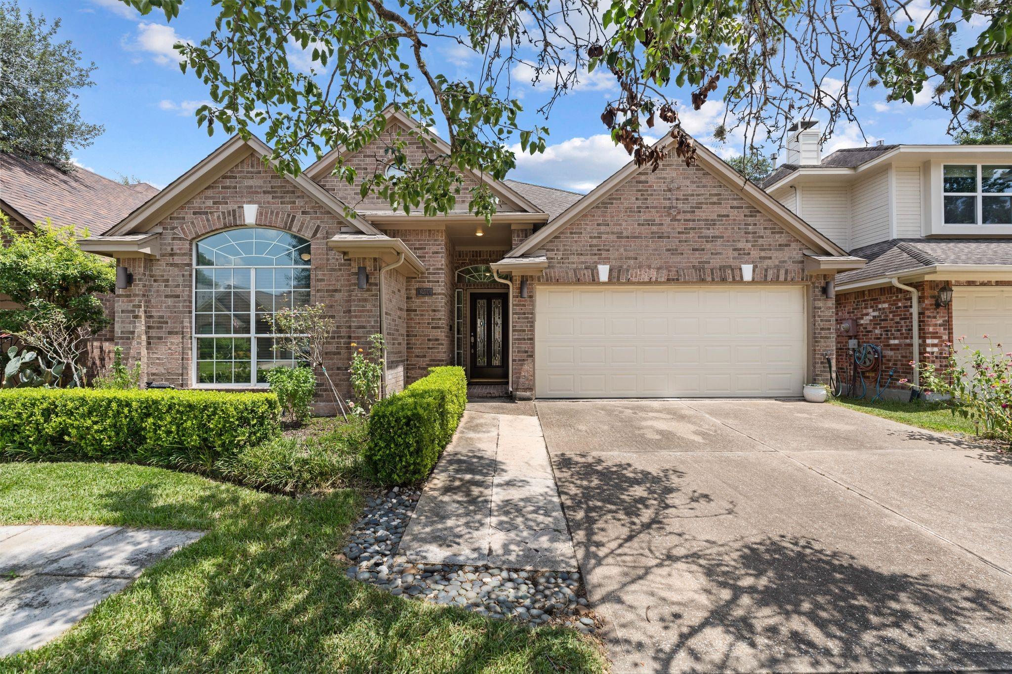 1214 Muirfield Place — photo