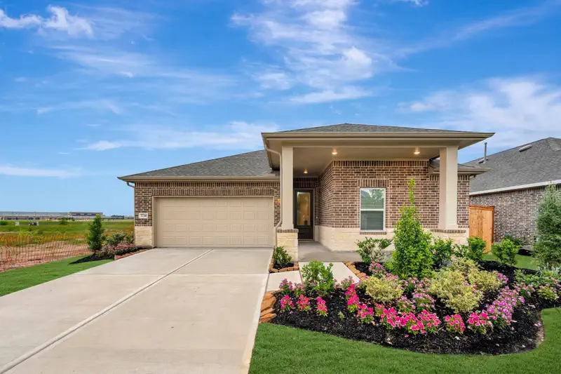 2903 Silver Forest Street — photo
