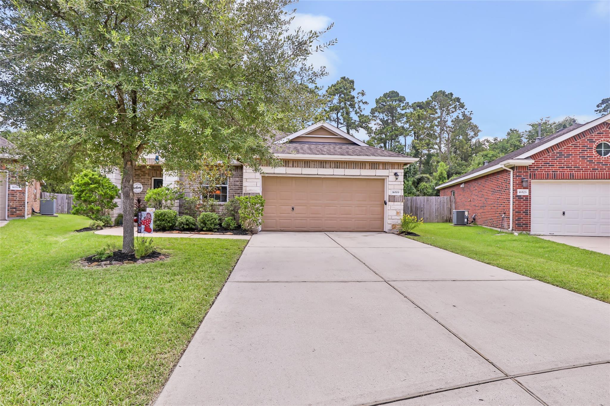 16519 River Wood Court — photo