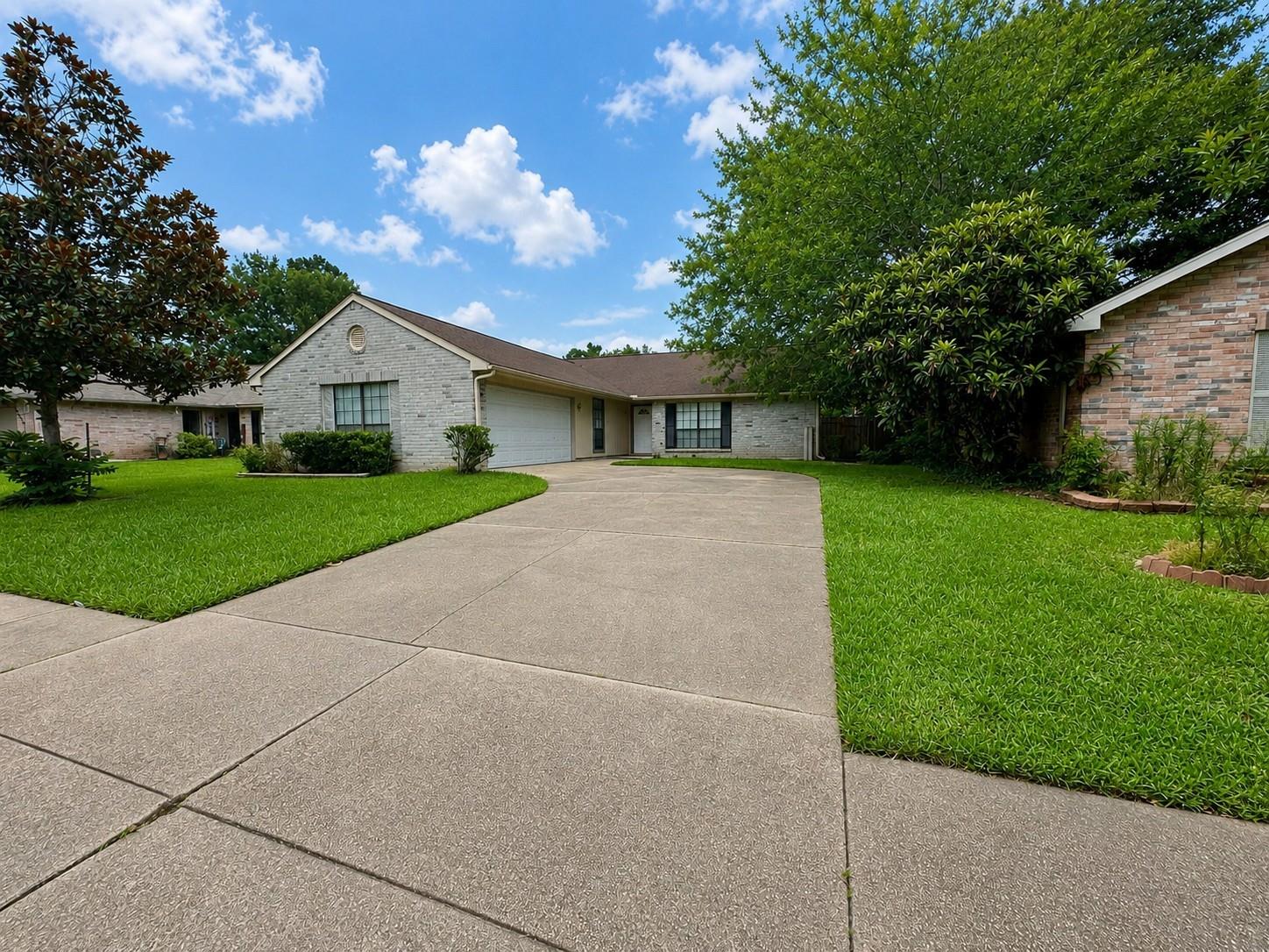 22722 Hawkwood Drive — photo
