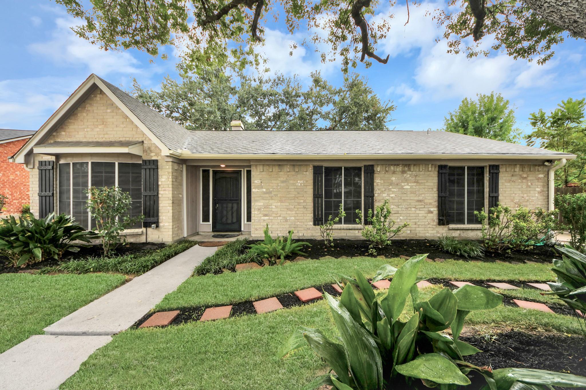 5409 Stone Creek Drive — photo