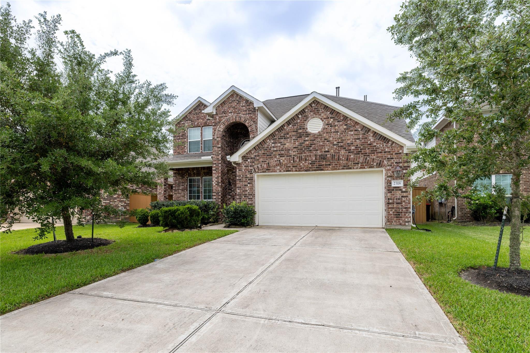 2318 N Red Slate Drive — photo