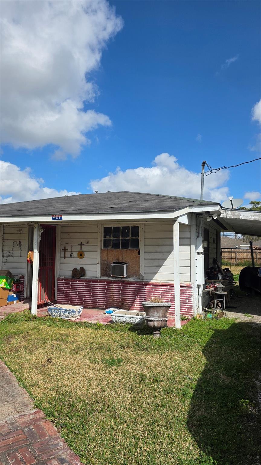 407 Turner Drive — photo