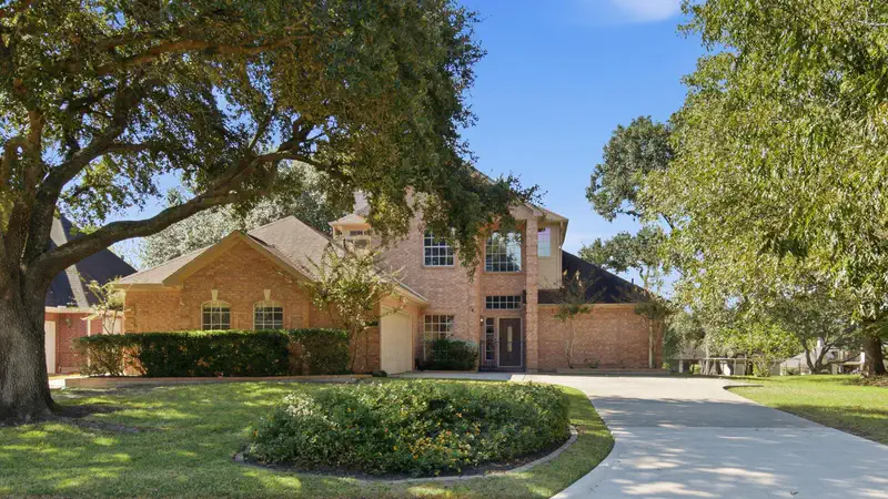 162 Dawns Edge Drive — photo