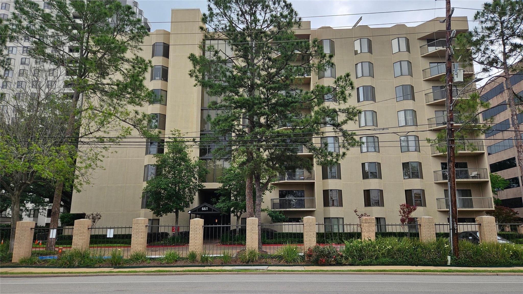 661 Bering Drive #407 — photo