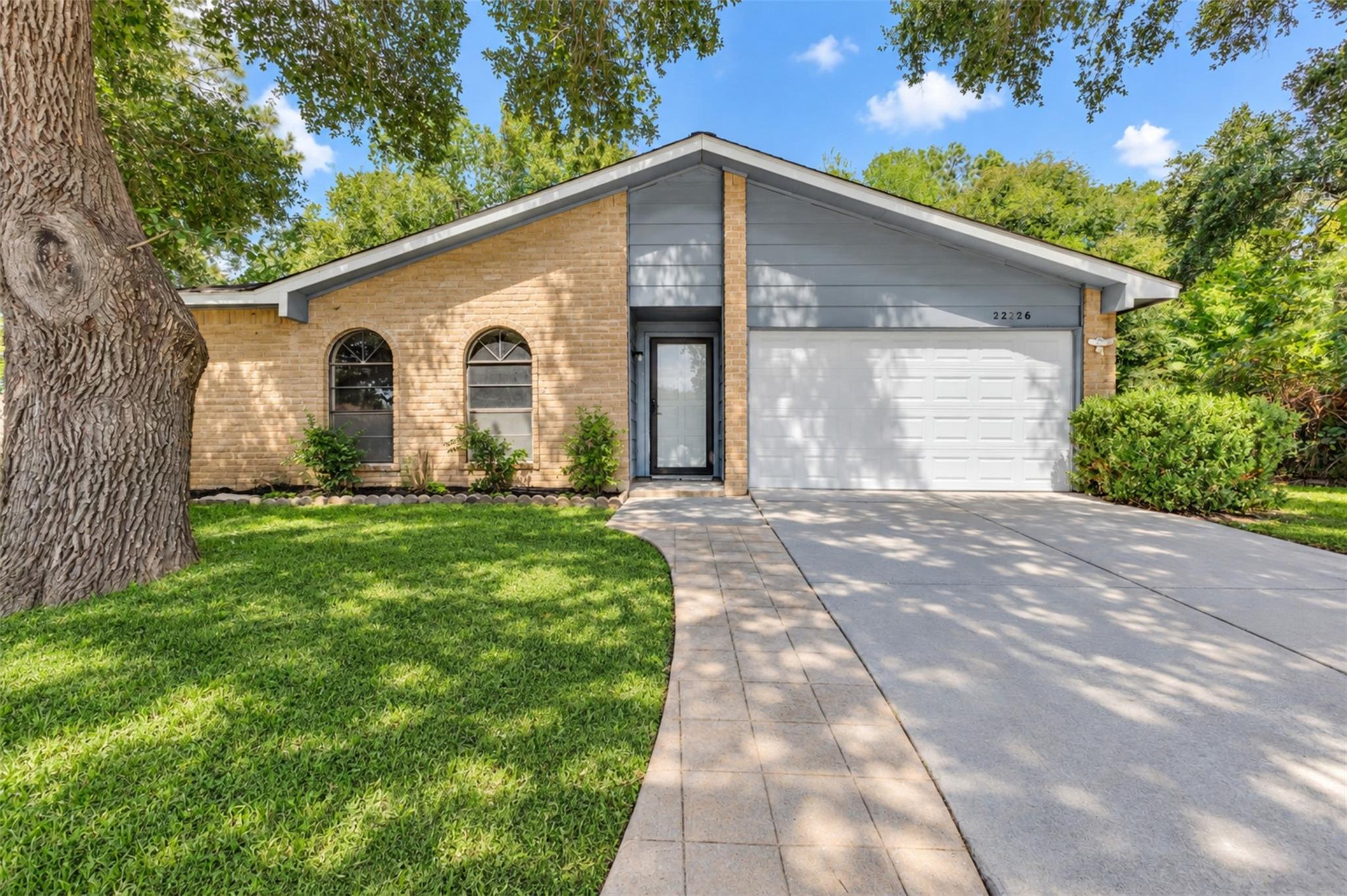 22926 Millgate Drive, Spring, TX 77373 — photo 2