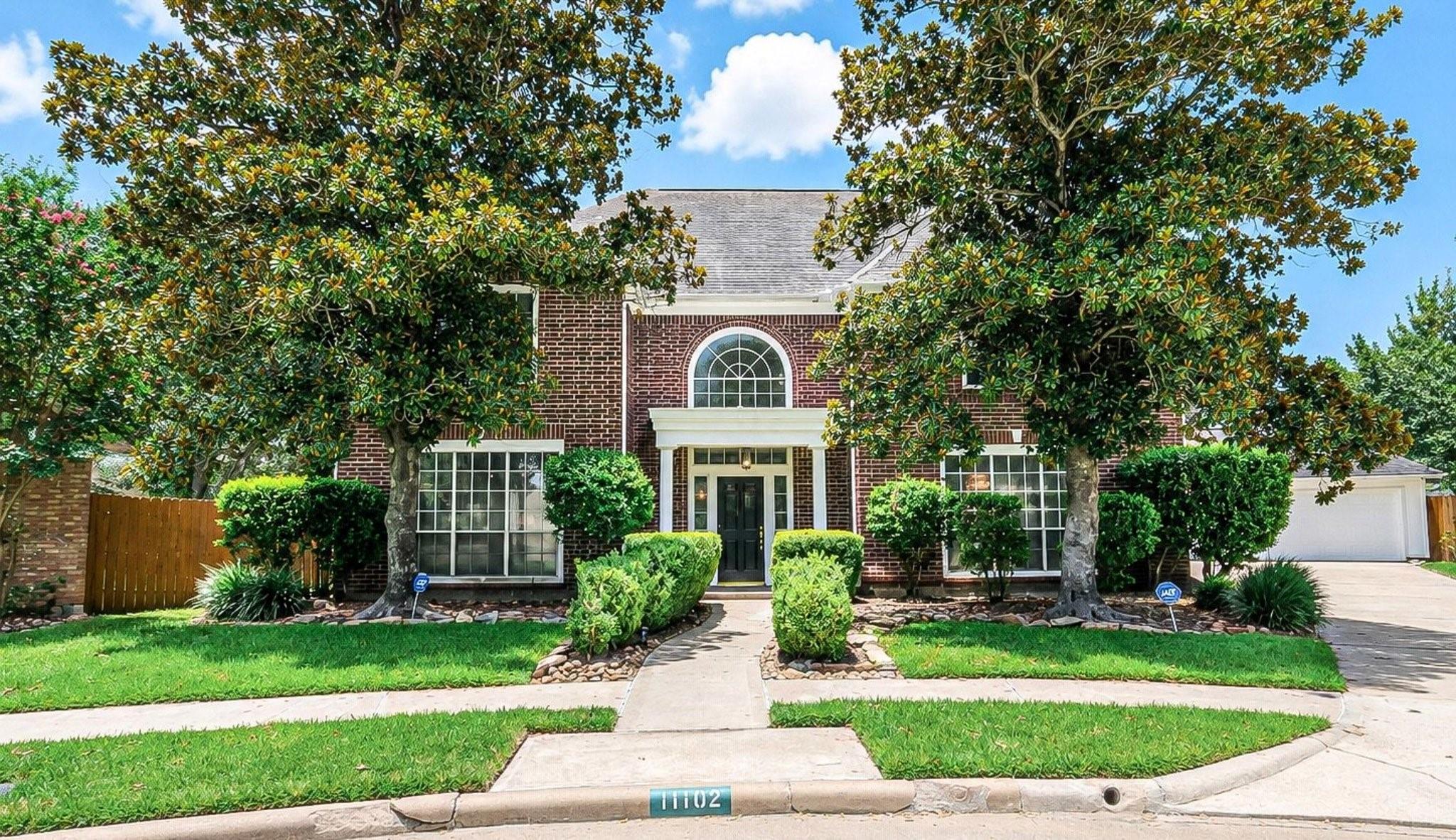 11102 Brook Mill Court — photo