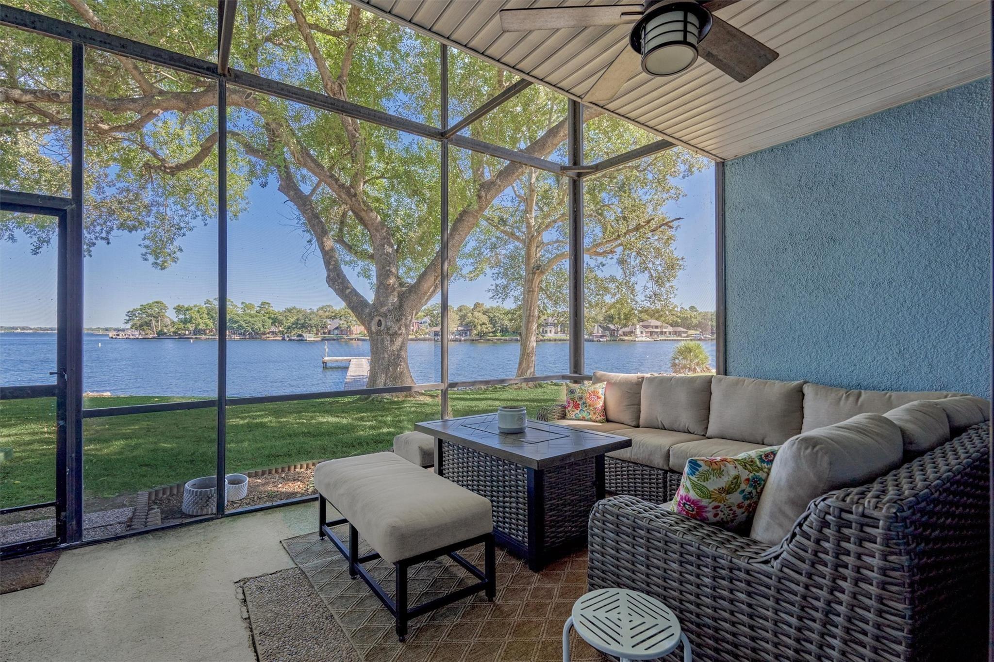 1428 Bowsprit Point — photo