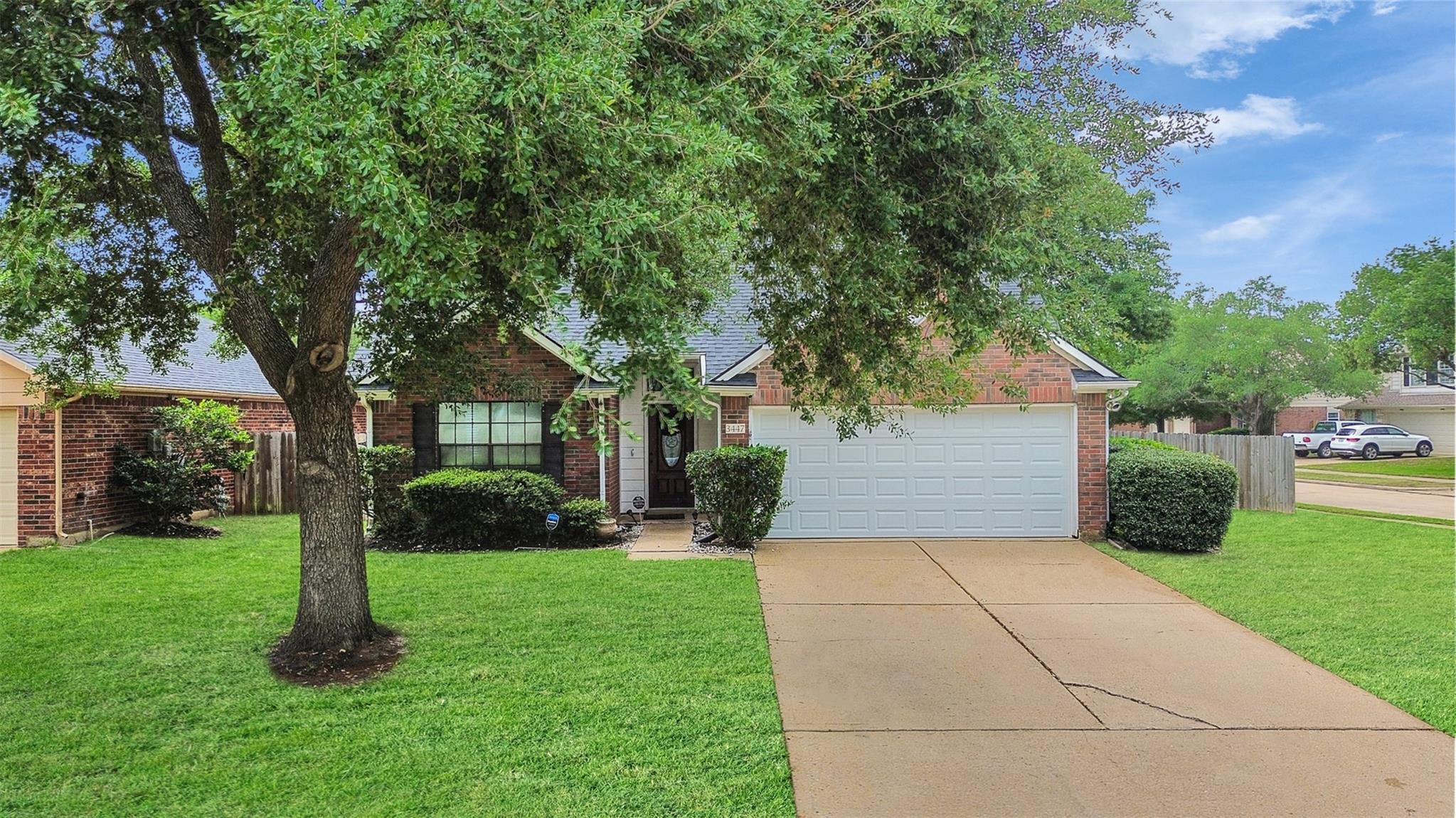 3447 Coldwater Canyon Lane — photo