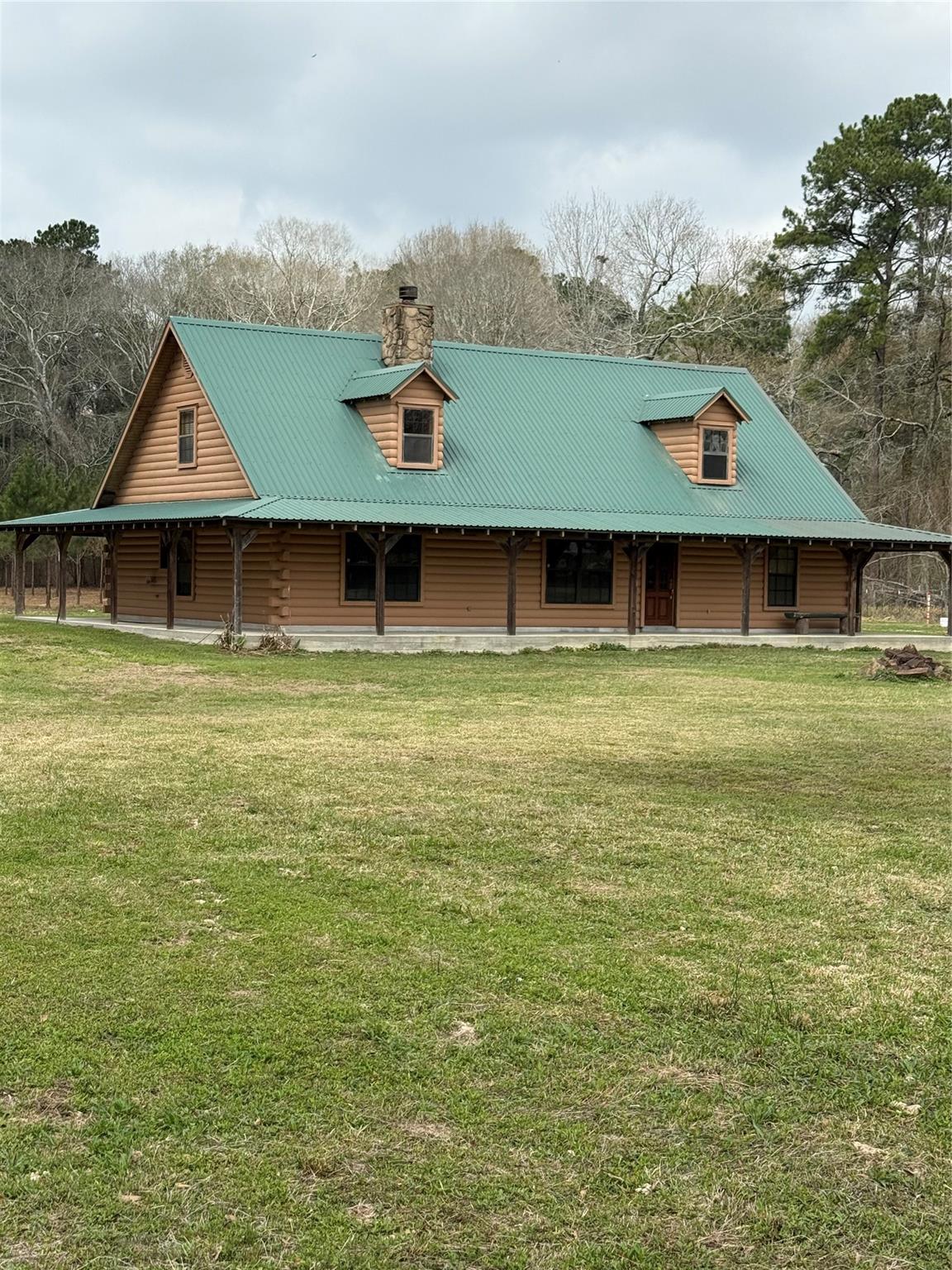 72 Oak Leaf Drive — photo