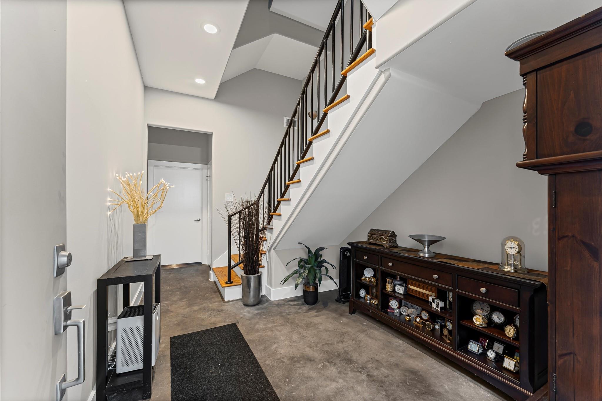 730 Ruthven, Houston, TX 77019 — photo 2