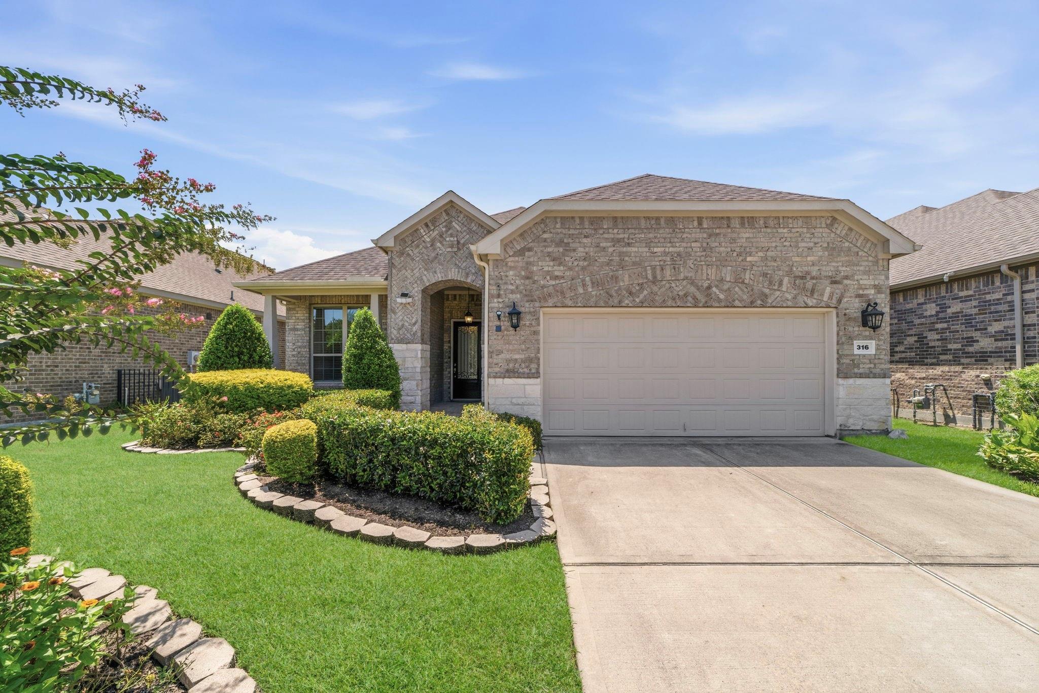 316 Connemara Drive — photo