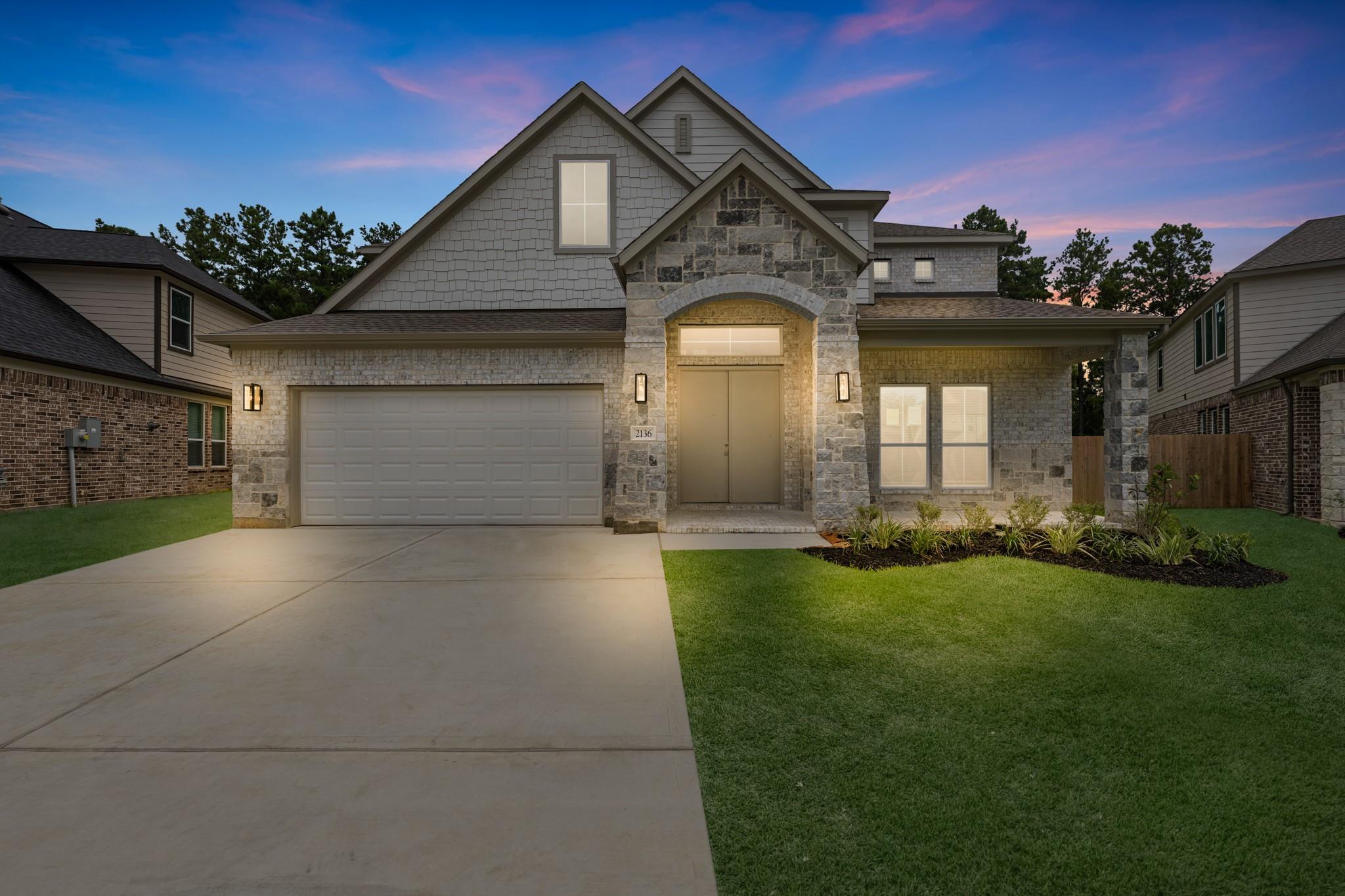 2136 Golden Spruce Court — photo