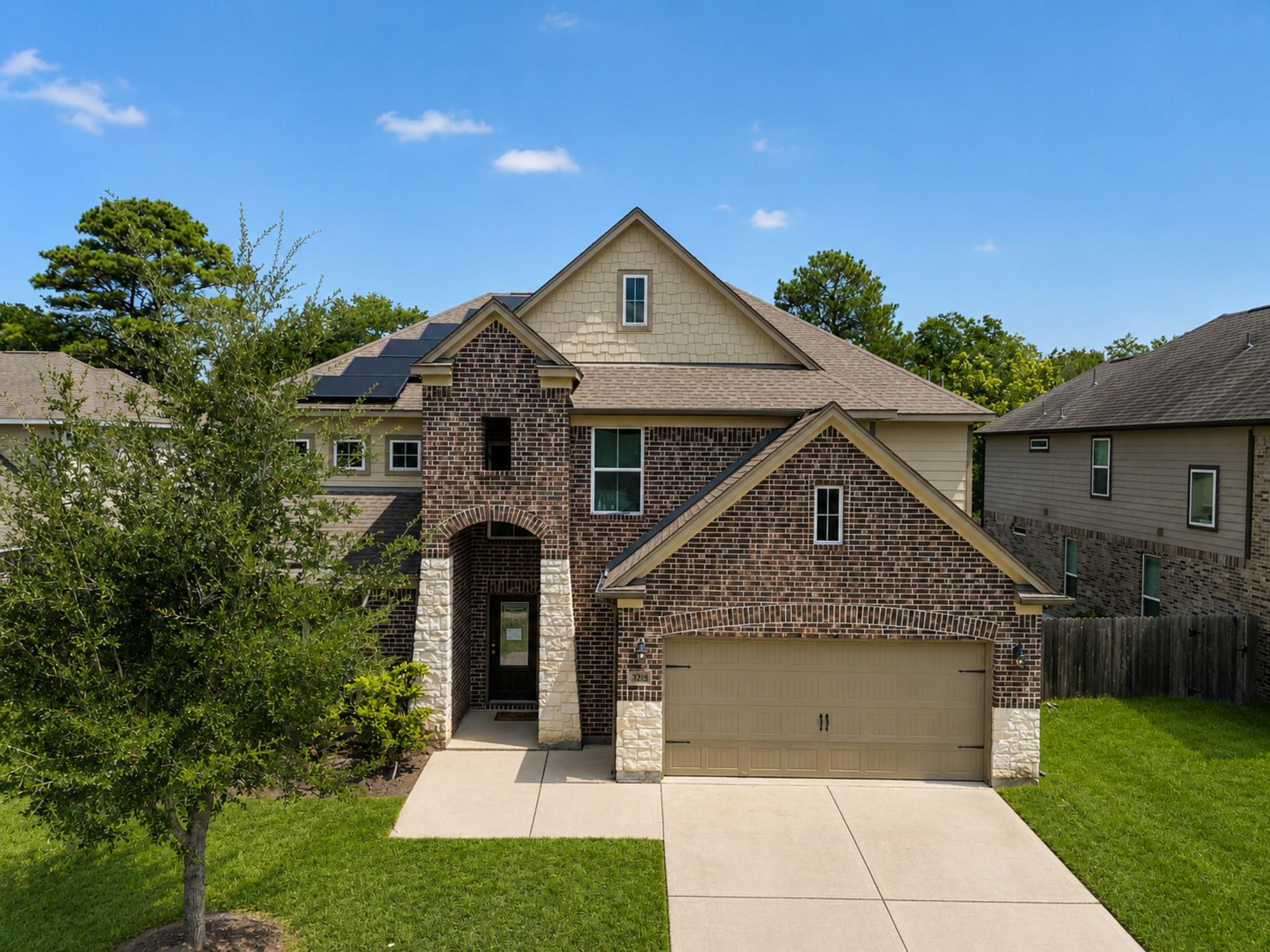 3215 Fairhaven Lane — photo