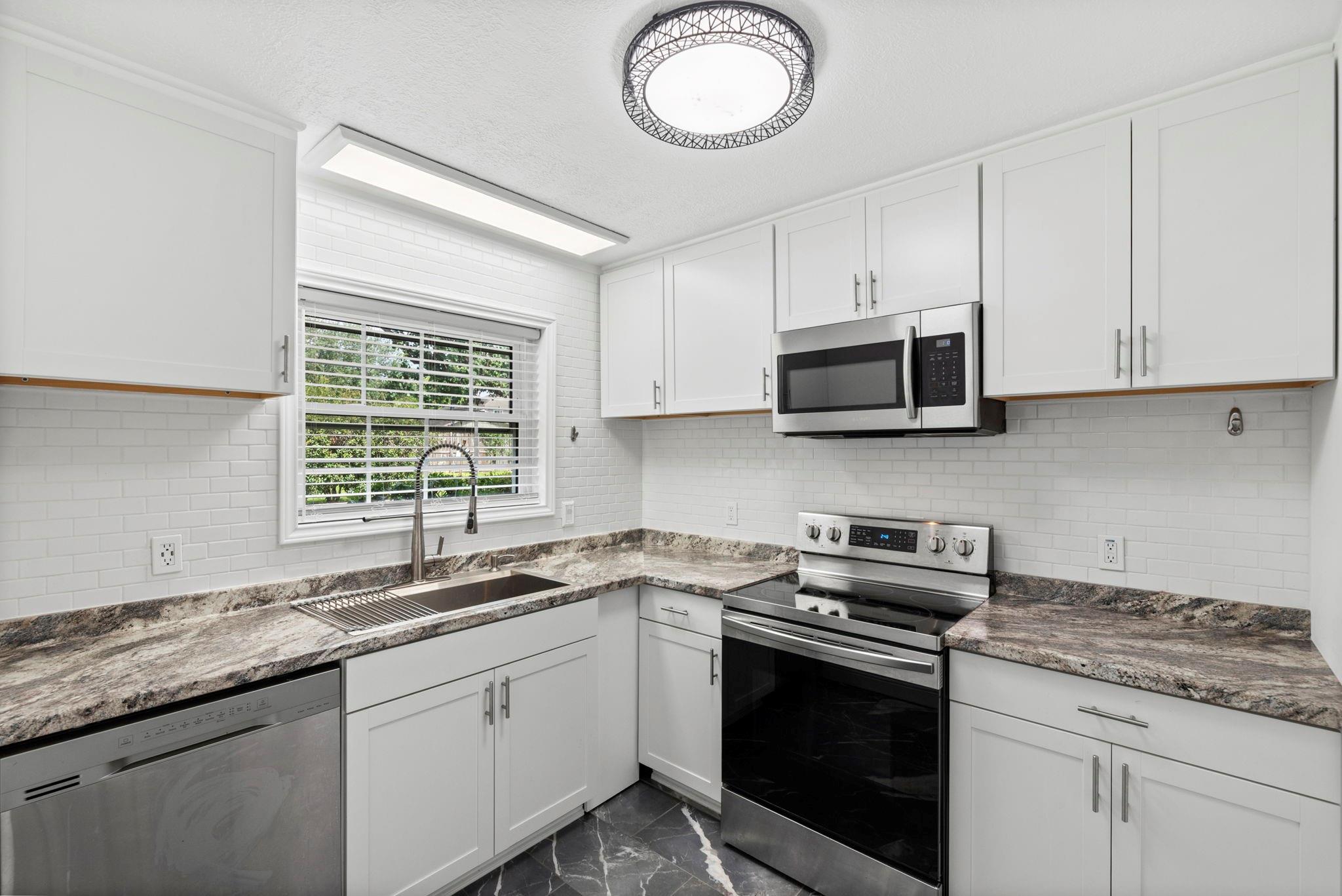 7900 Westheimer Road #121 — photo